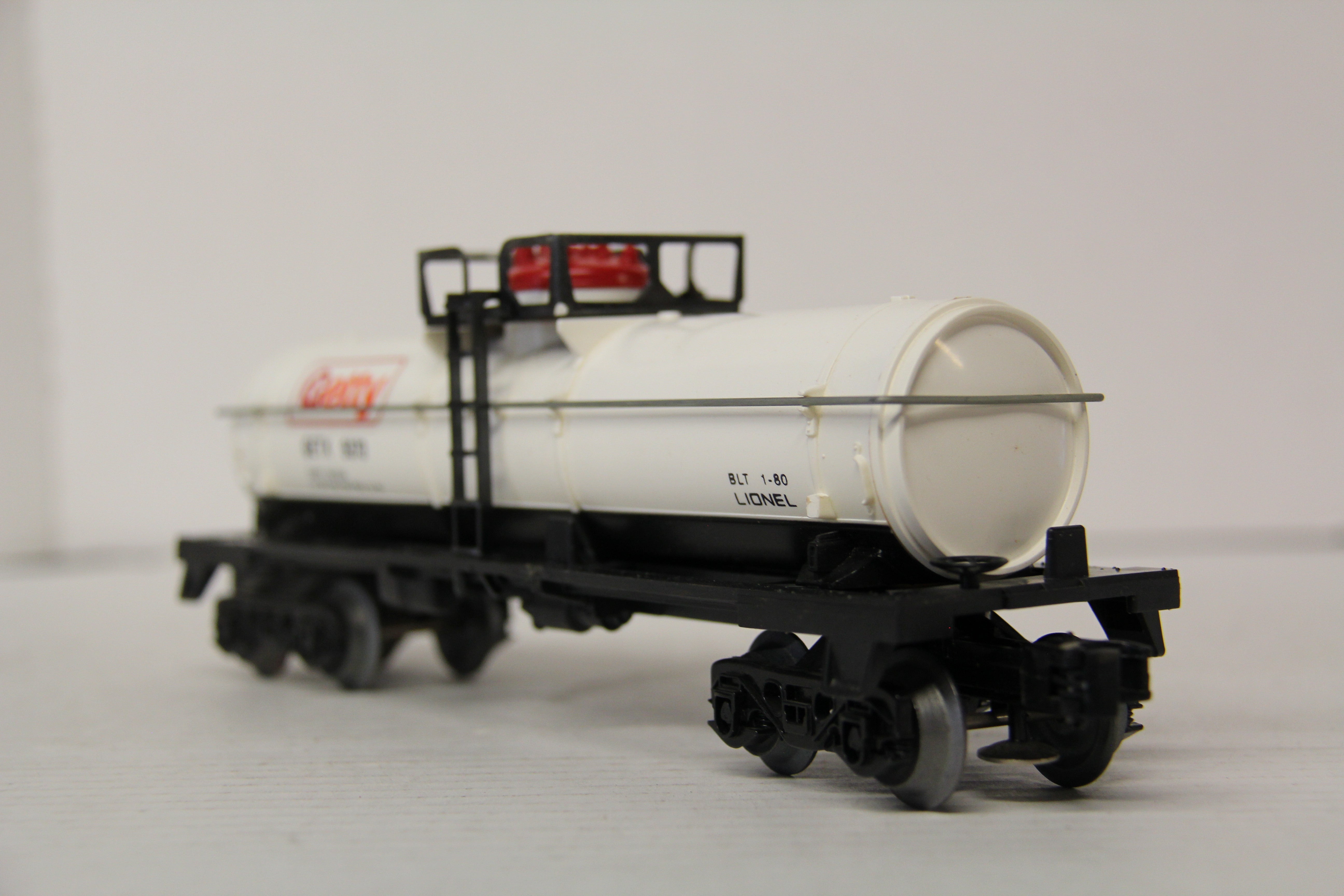 Lionel 6-9373 Getty Tank Car-Second hand-M6508