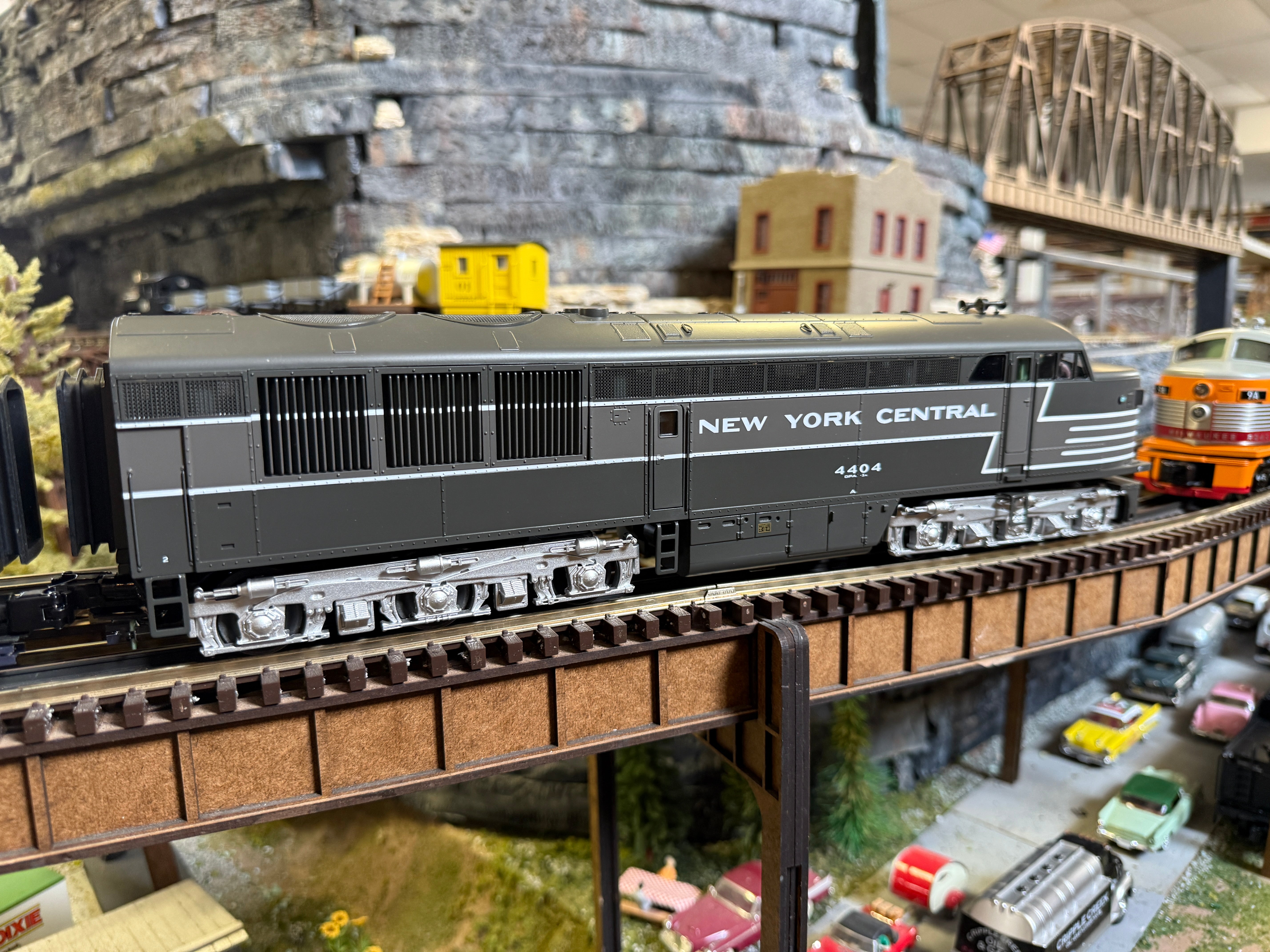MTH - FM Erie Built AA Diesel Set "New York Central" #4002/4003 w/ PS3 - Custom Run for MrMuffin'sTrains