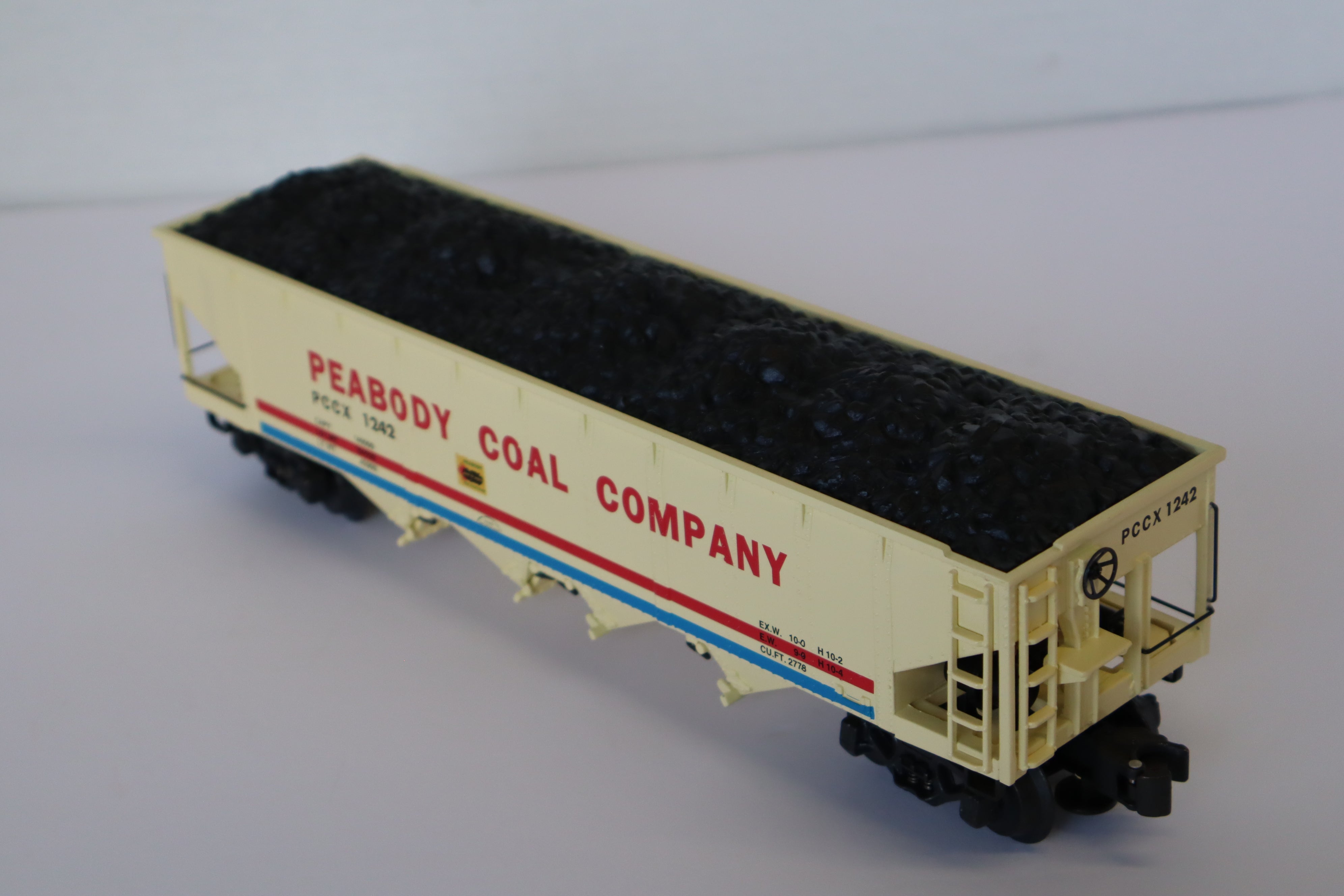 K Line Diecast K623-8019 Peabody Coal Company Hopper w/ Coal Load-Second hand-M7944