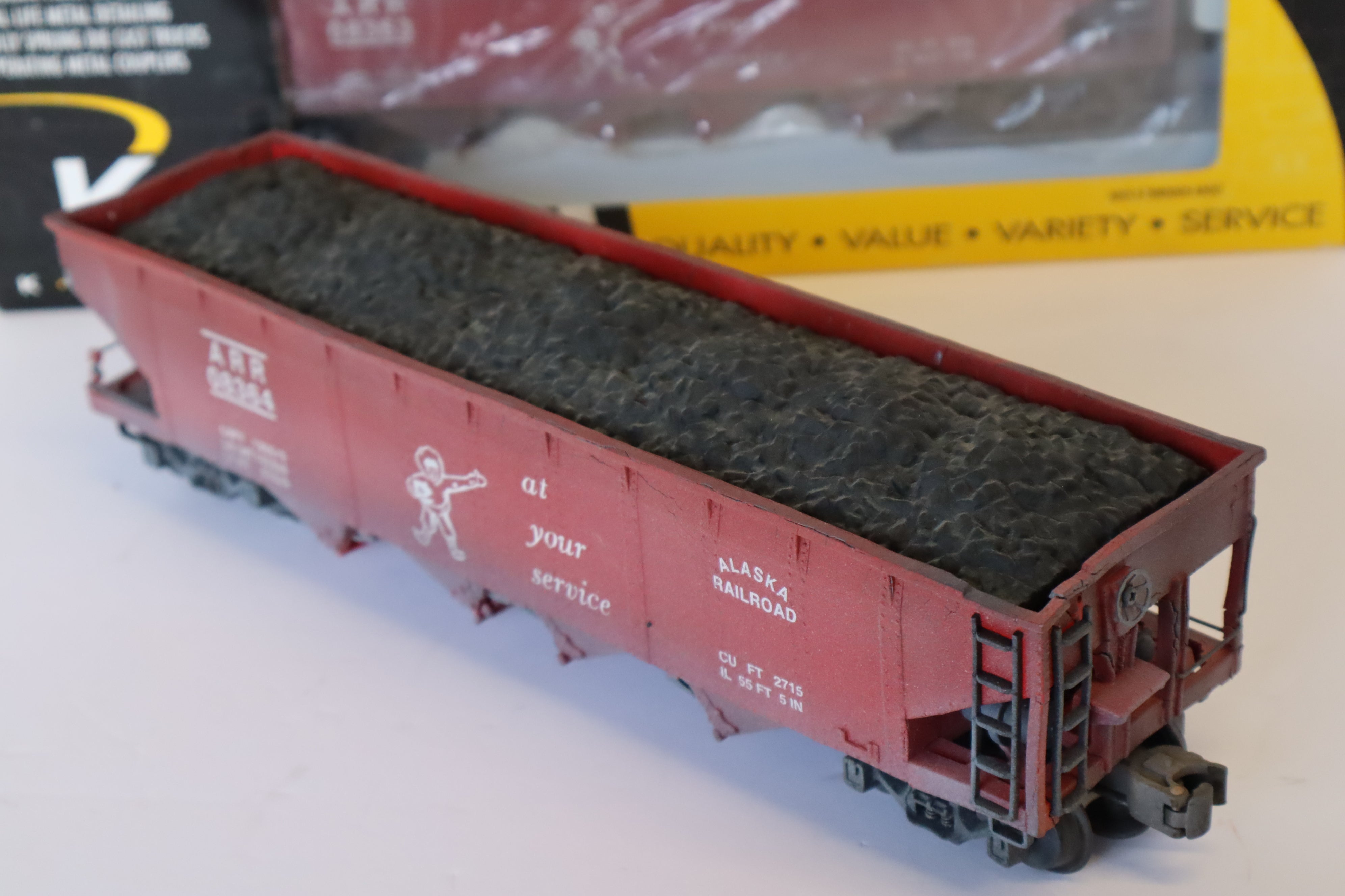 K Line Diecast K623-1012 Alaska Railroad Hopper w/ Coal Load 3 Set-Second hand-M7946