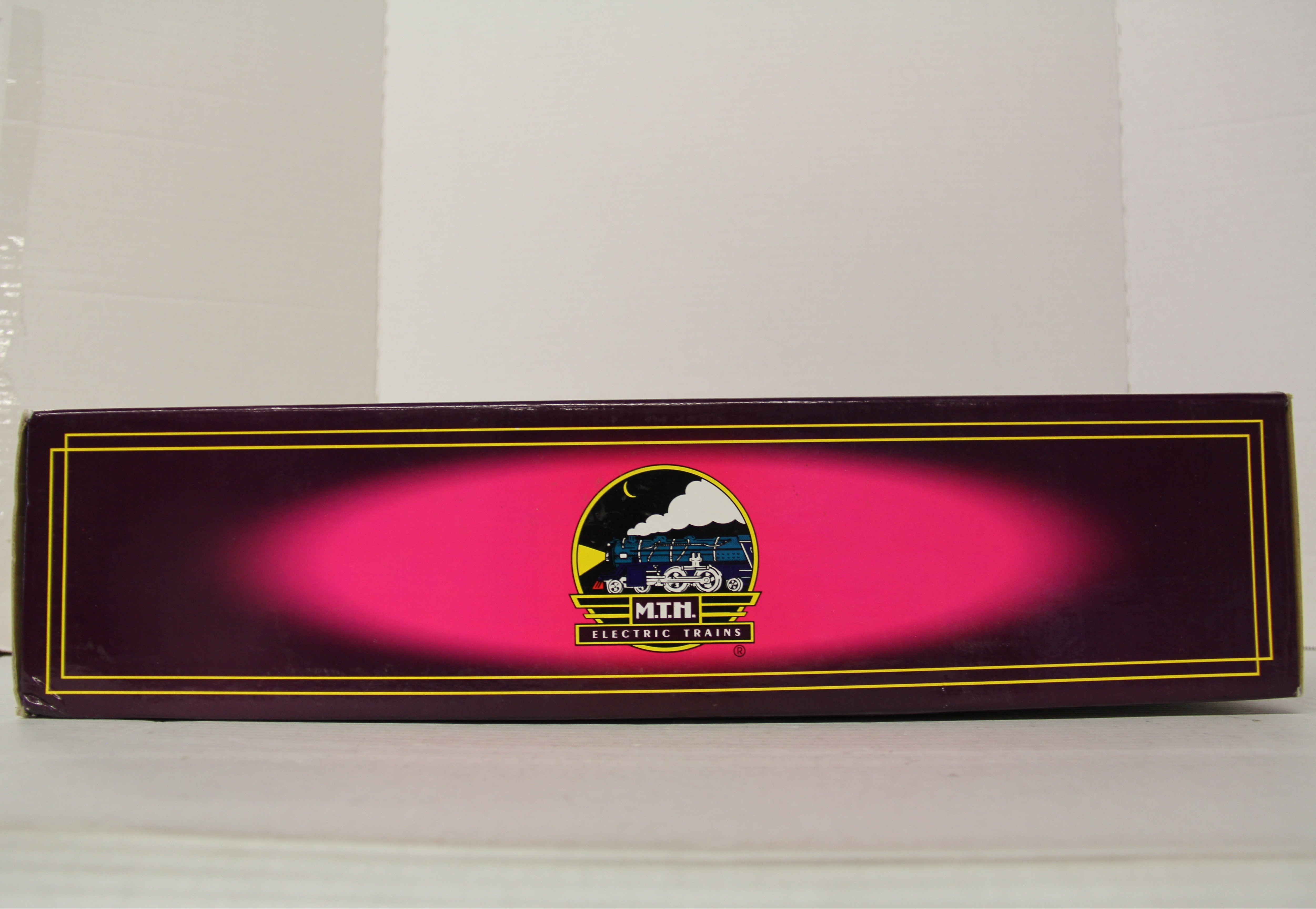 MTH MT-2142LP EMD GP-20 Diesel Demonstrator No. 5628-Second hand-M6519 - MrMuffin'sTrains