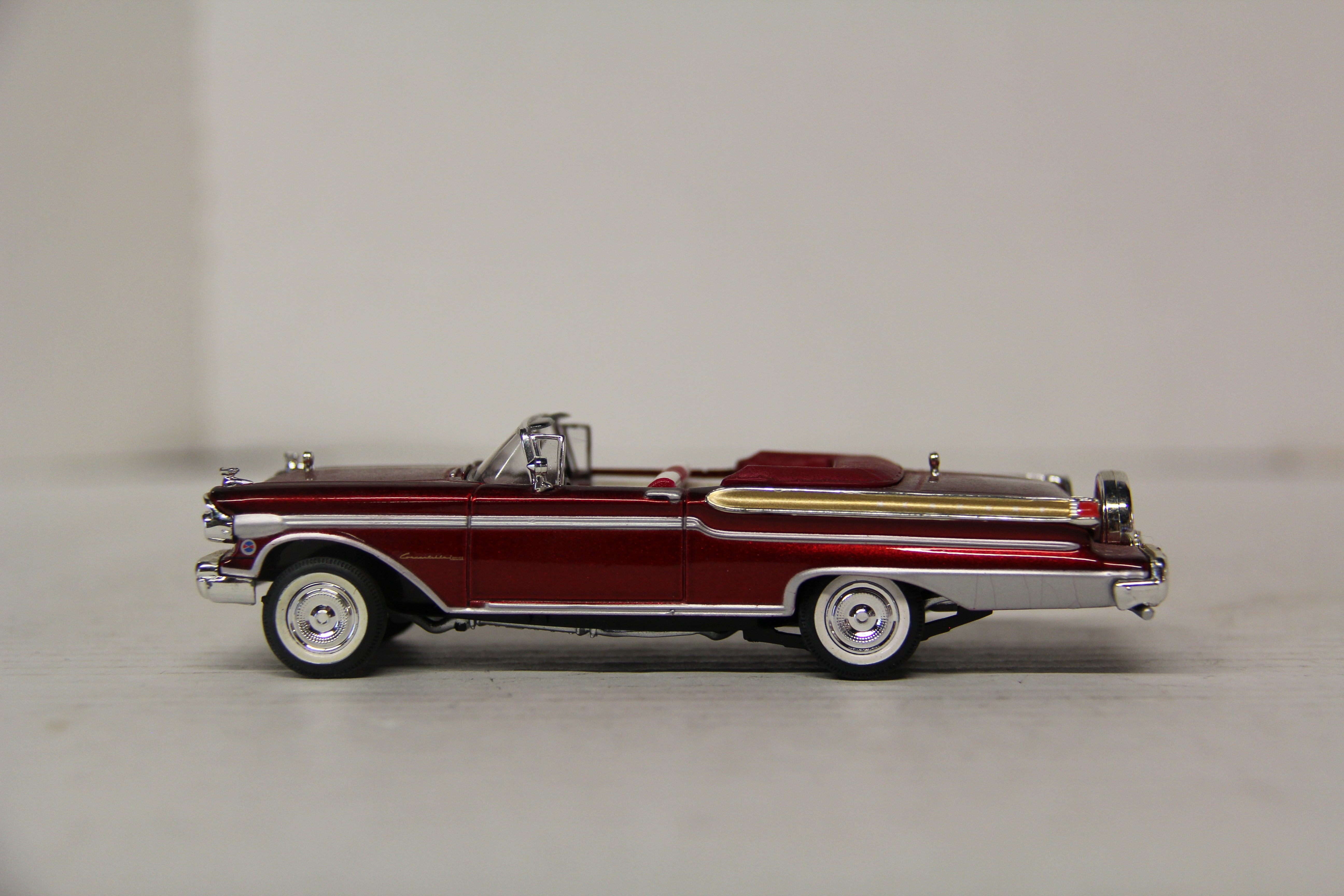 Ertl #2919WX 1957 Mercury Turnpike Cruiser 1:43 Diecast-Second hand-M6487