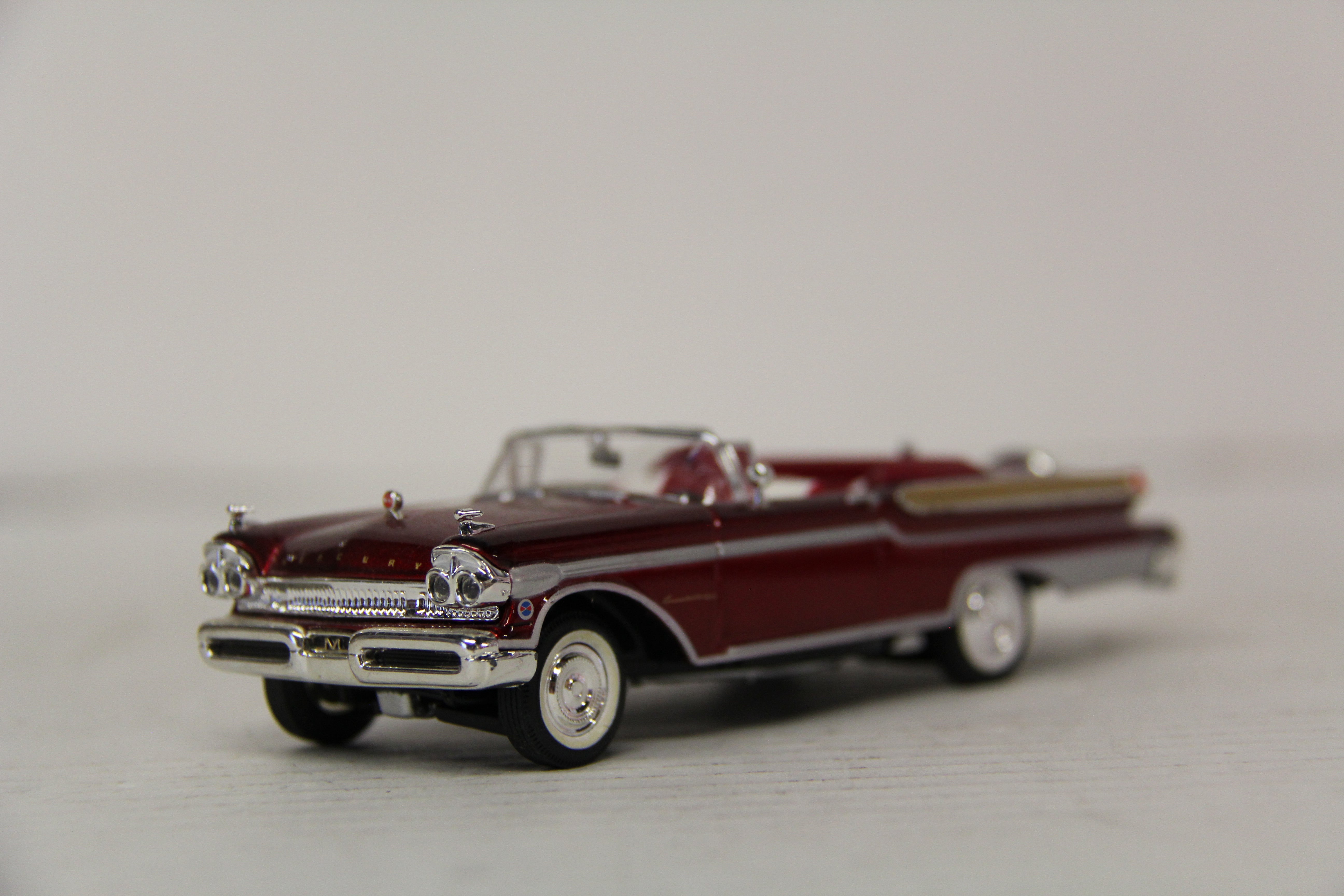 Ertl #2919WX 1957 Mercury Turnpike Cruiser 1:43 Diecast-Second hand-M6487