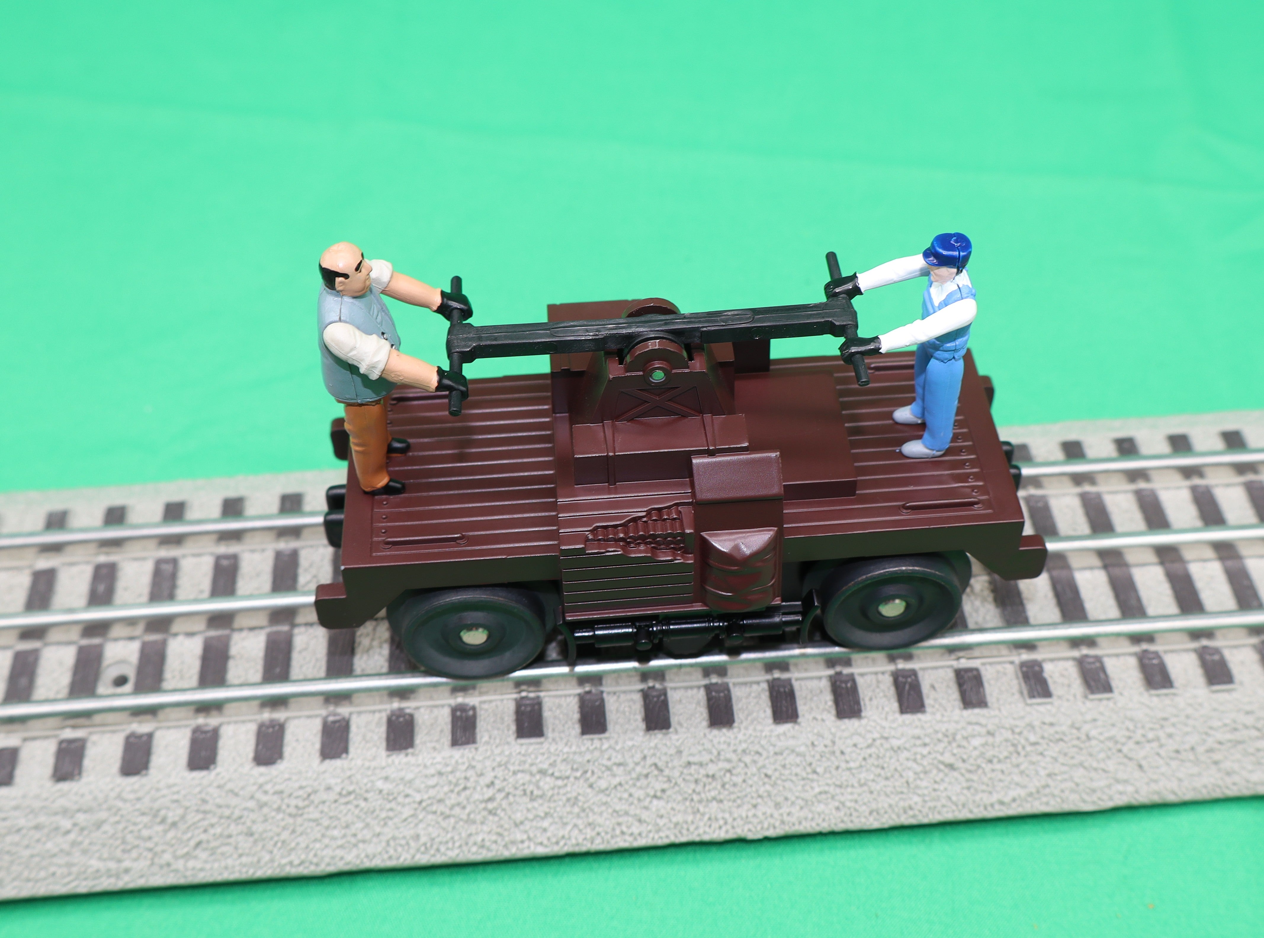 MTH 30-5235 - Operating Hand Car "Maintenance of Way" (Tuscan)