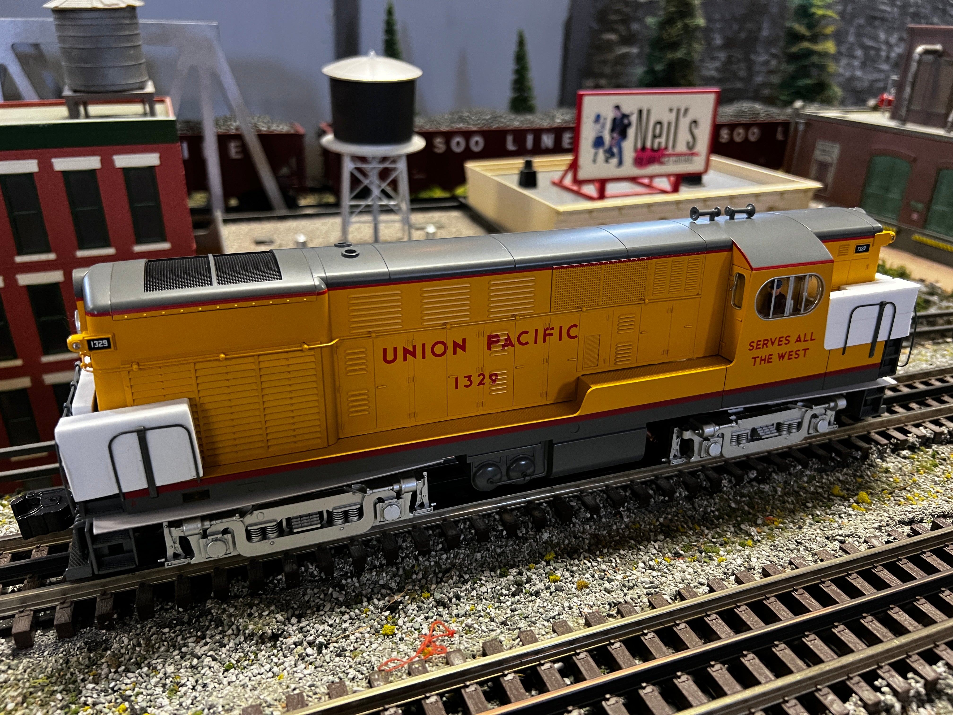 Lionel 2333302 - Legacy H15-44 Diesel Locomotive "Union Pacific" #1329