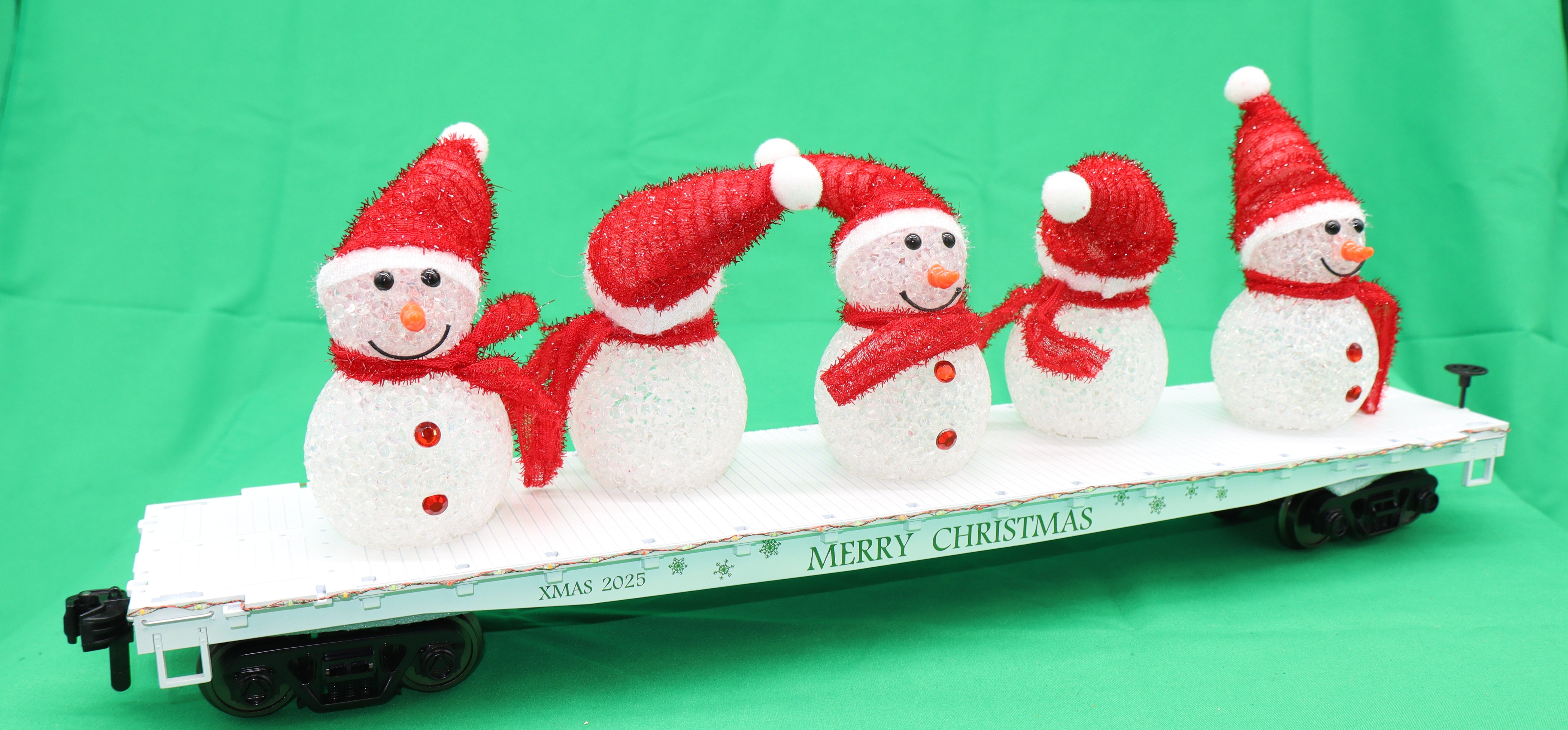 MTH 70-76079 - Flat Car "Christmas" #2025 w/ Lighted Snowmen