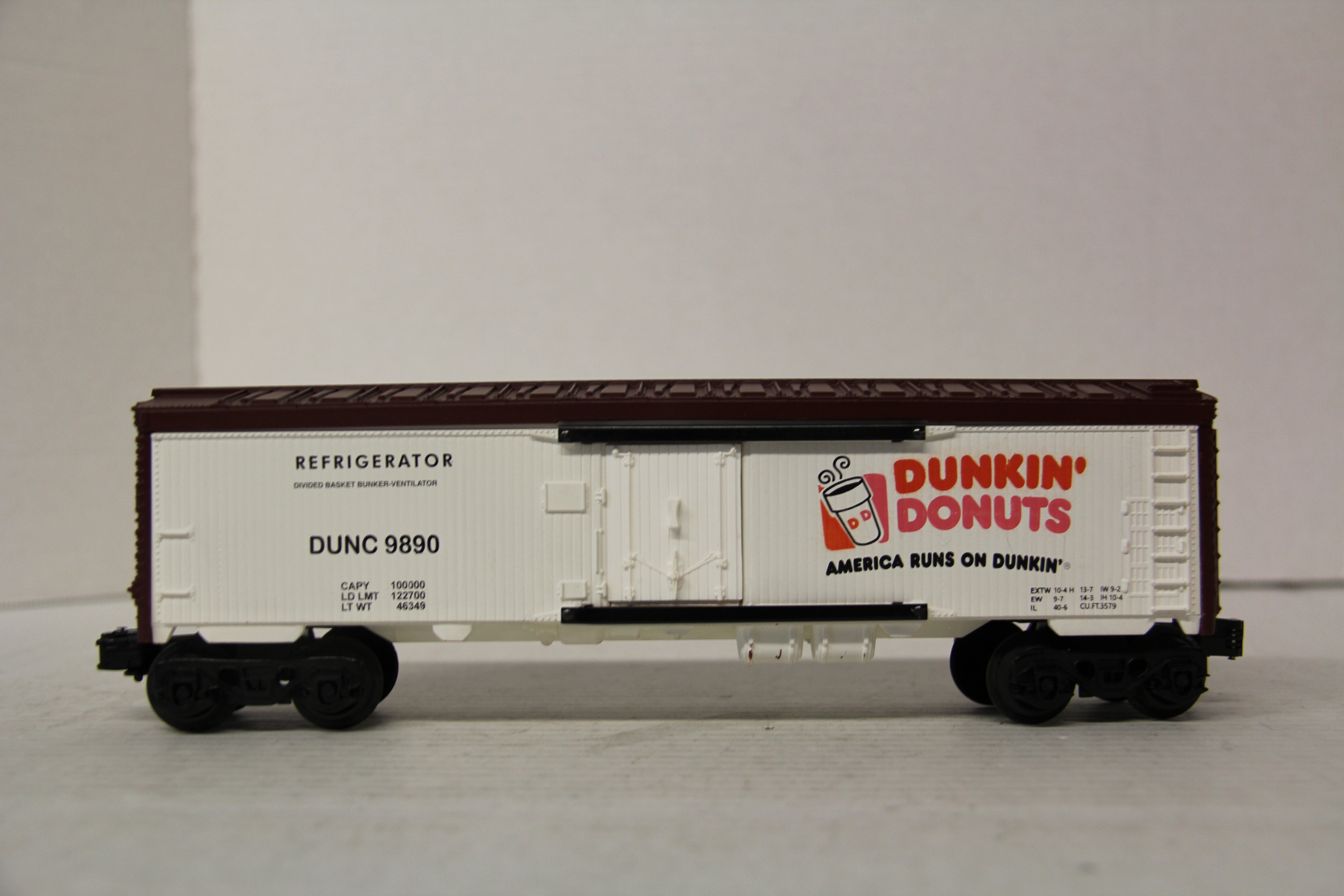 RGS Trains Dunkin Donuts Reefer #DUNC 9890-Second hand-M6532