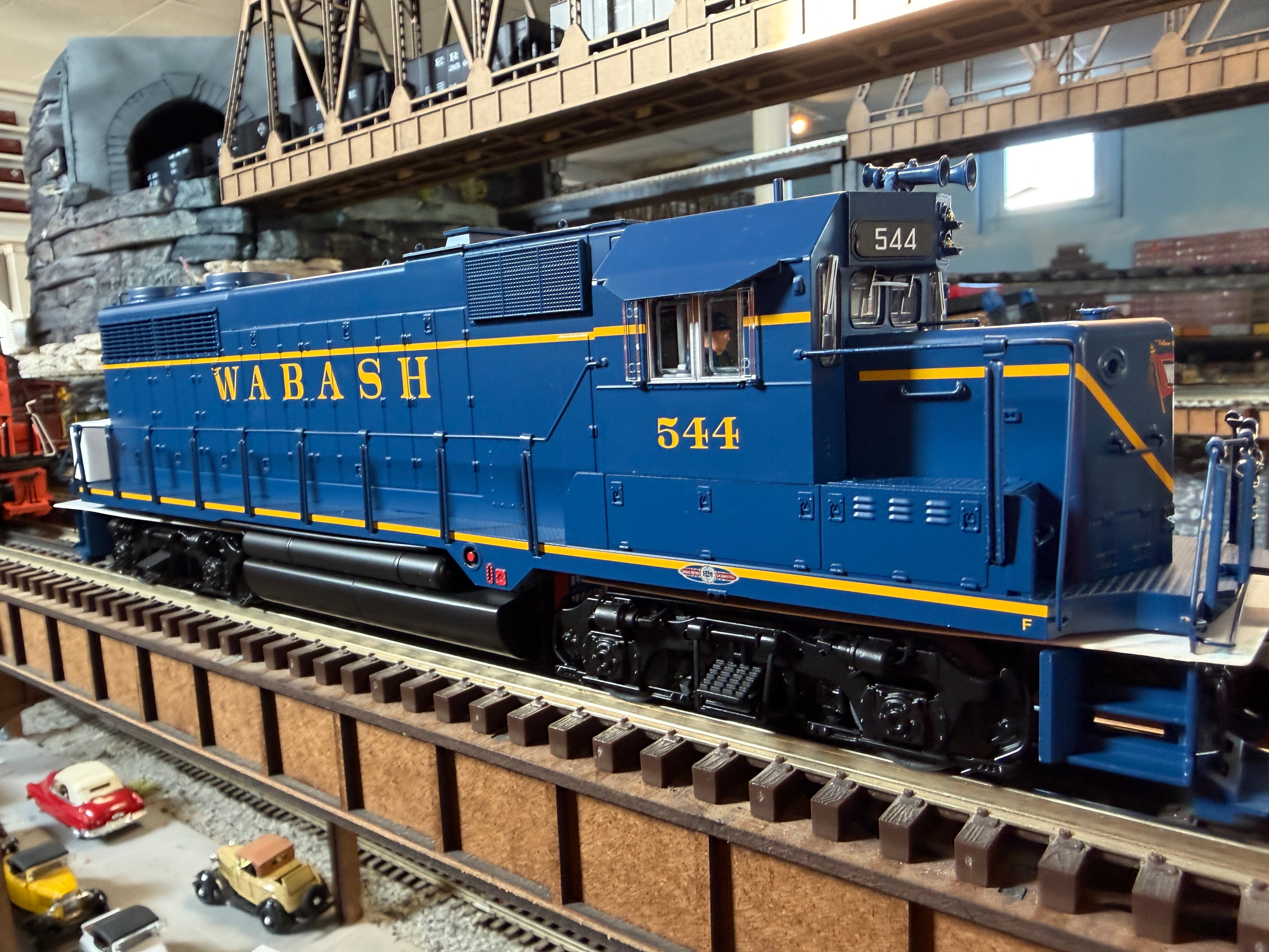 Lionel 2533802 - Legacy GP35 Diesel Locomotive "Wabash" #547