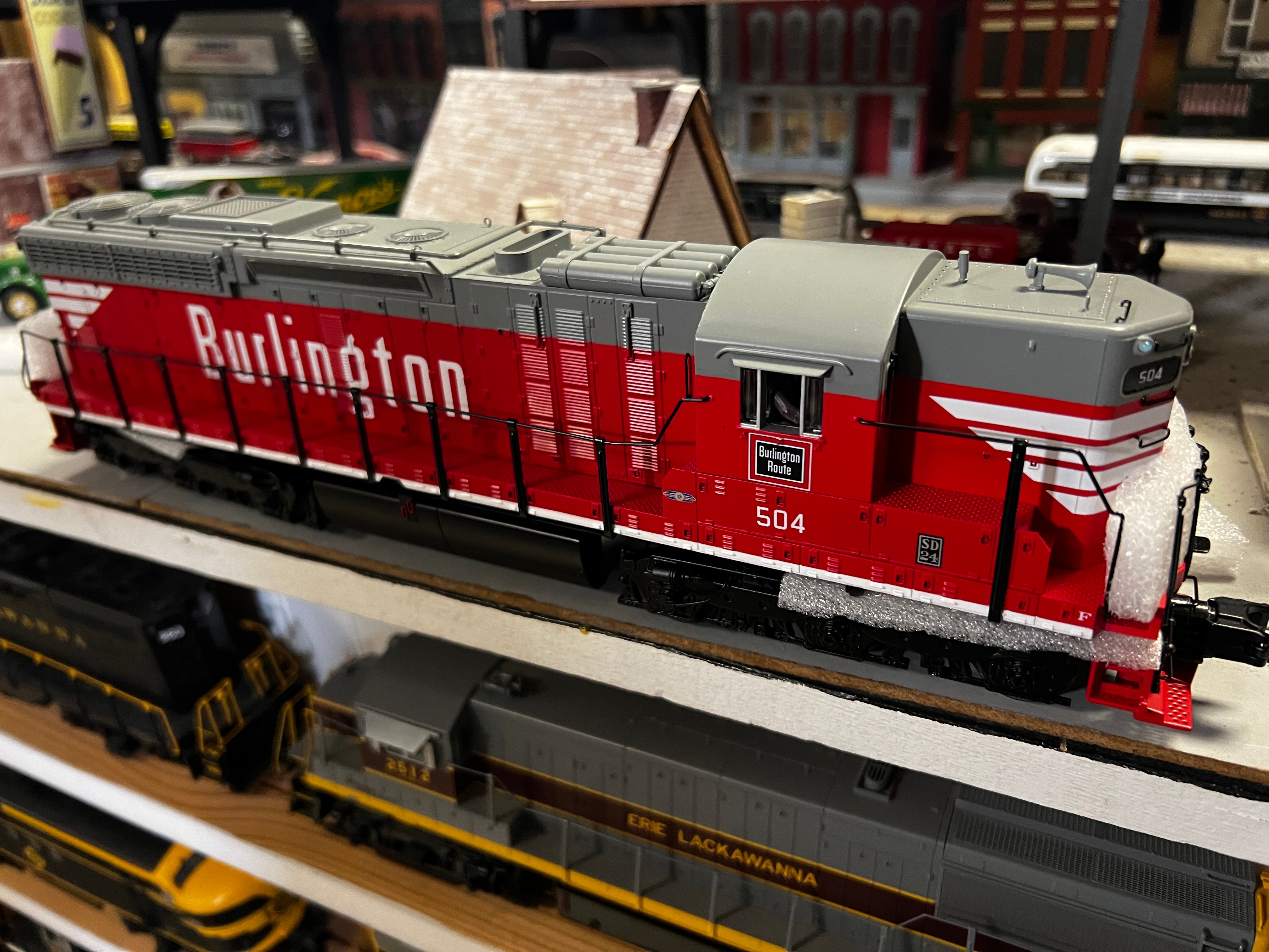 MTH 20-21717-1 - SD24 Diesel Engine "Burlington" #501 w/ PS3