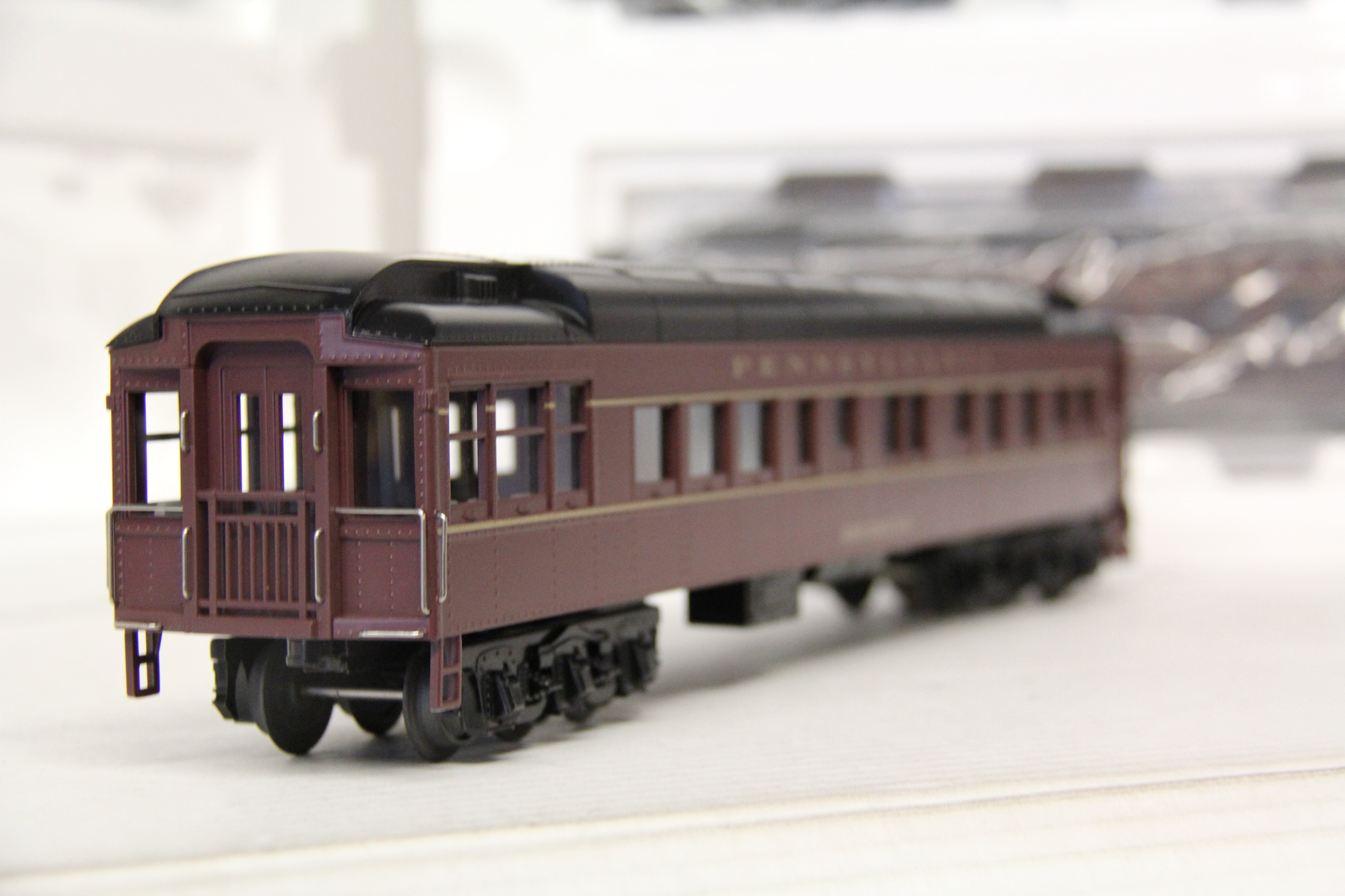 Rail King 30-6904 Pennsylvania 4-Car 60' Madison Passenger Set-Second hand-M6535