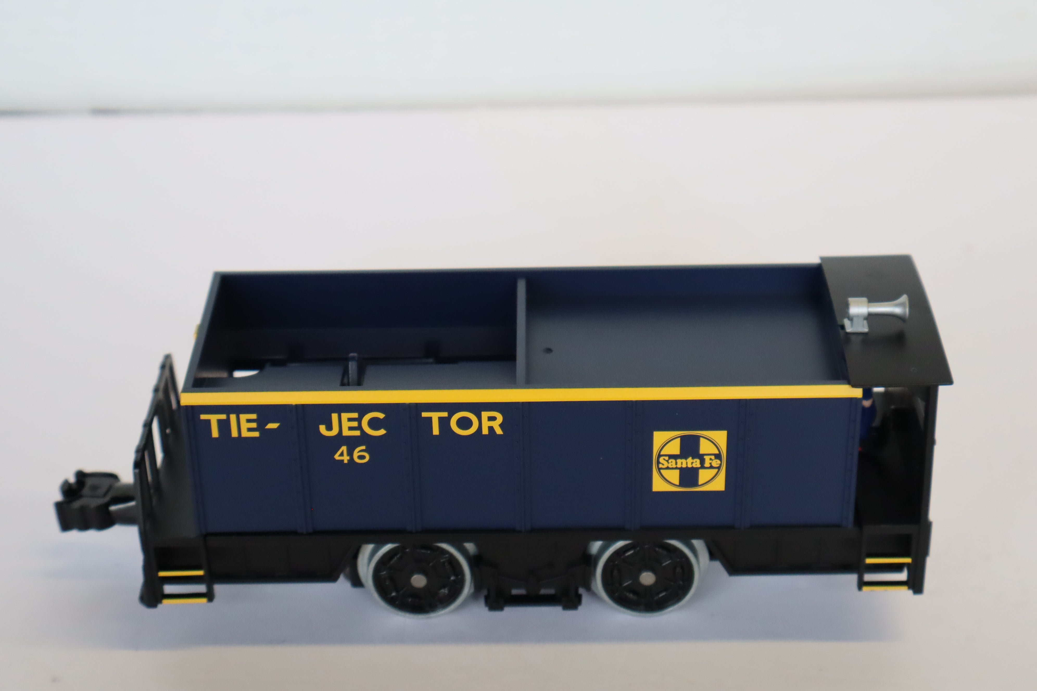 Lionel 6-81446 Santa Fe Command Control Tie-Jector-Second hand-M7976