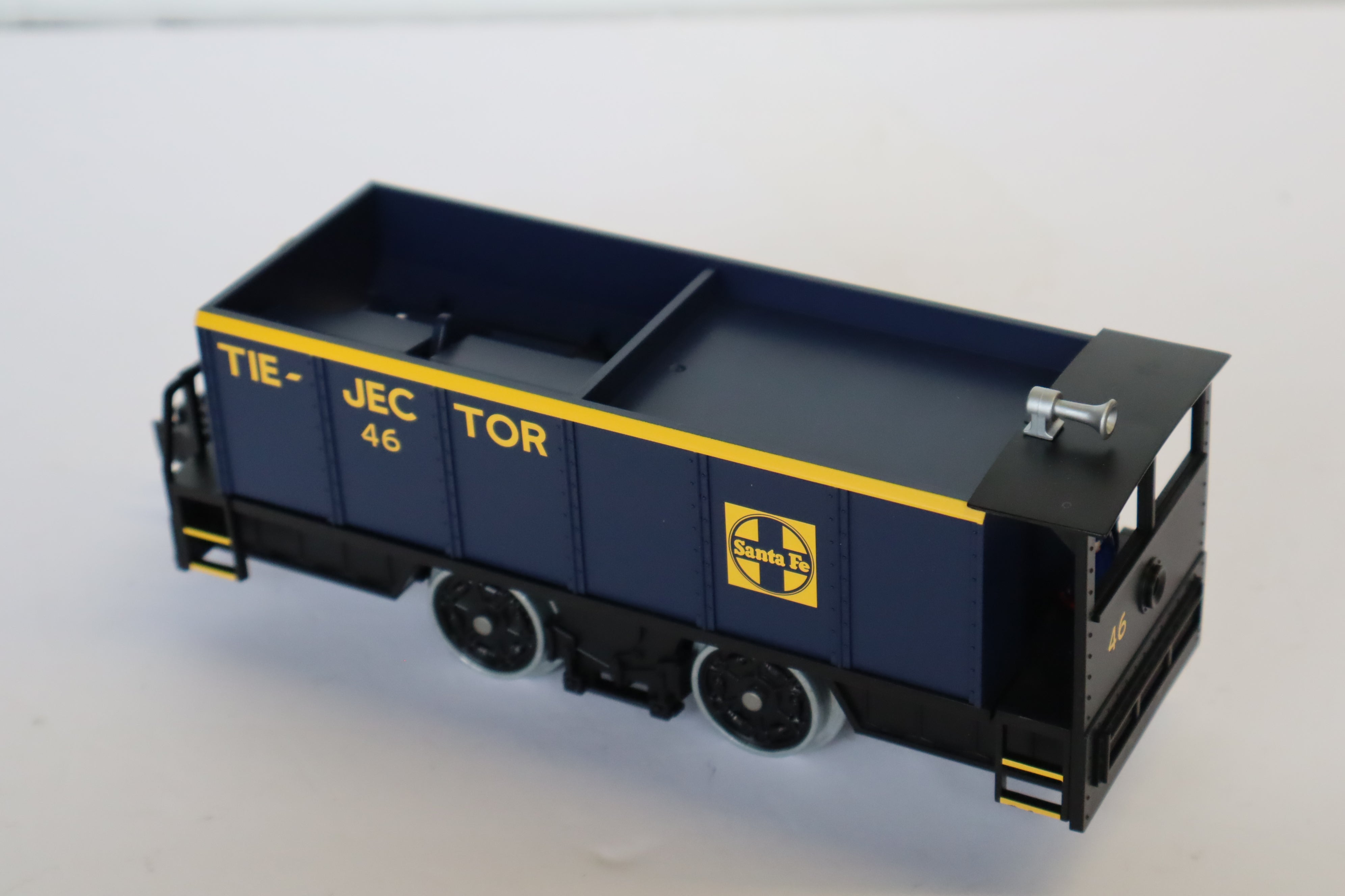 Lionel 6-81446 Santa Fe Command Control Tie-Jector-Second hand-M7976