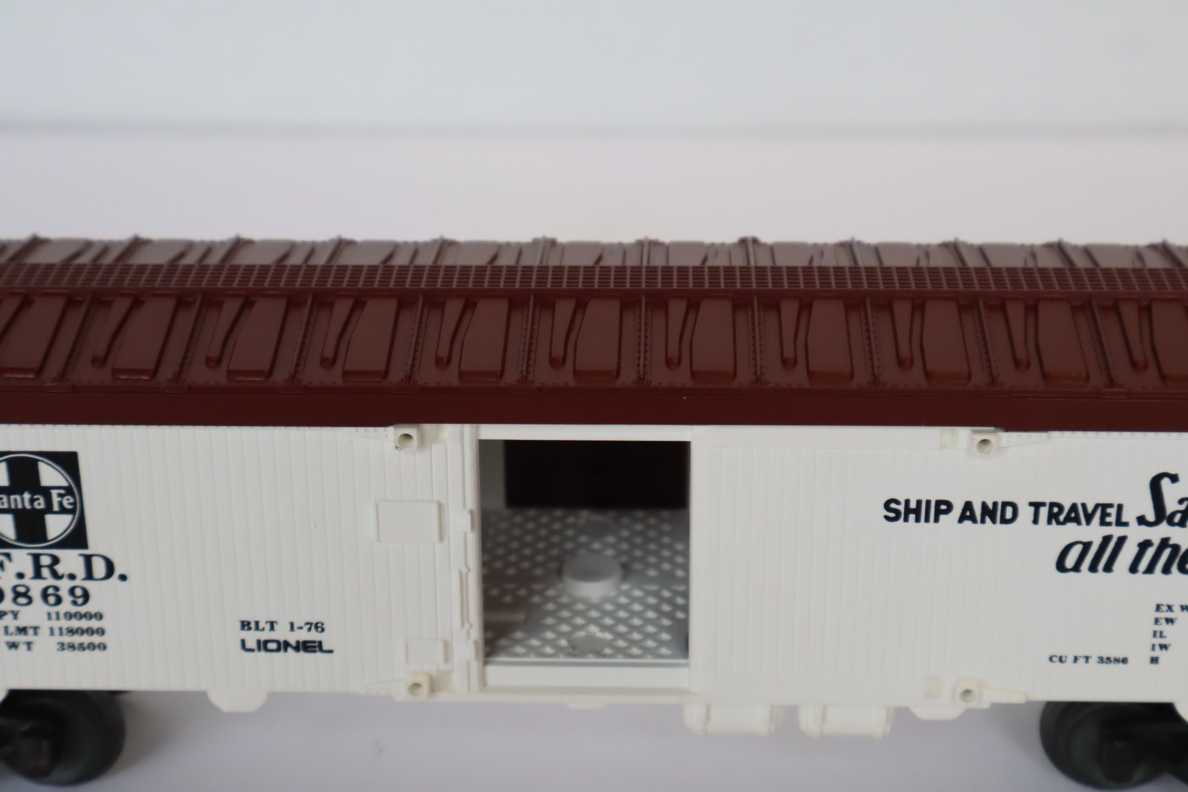 Lionel 6-9869 Santa Fe Reefer-Second hand-M7979