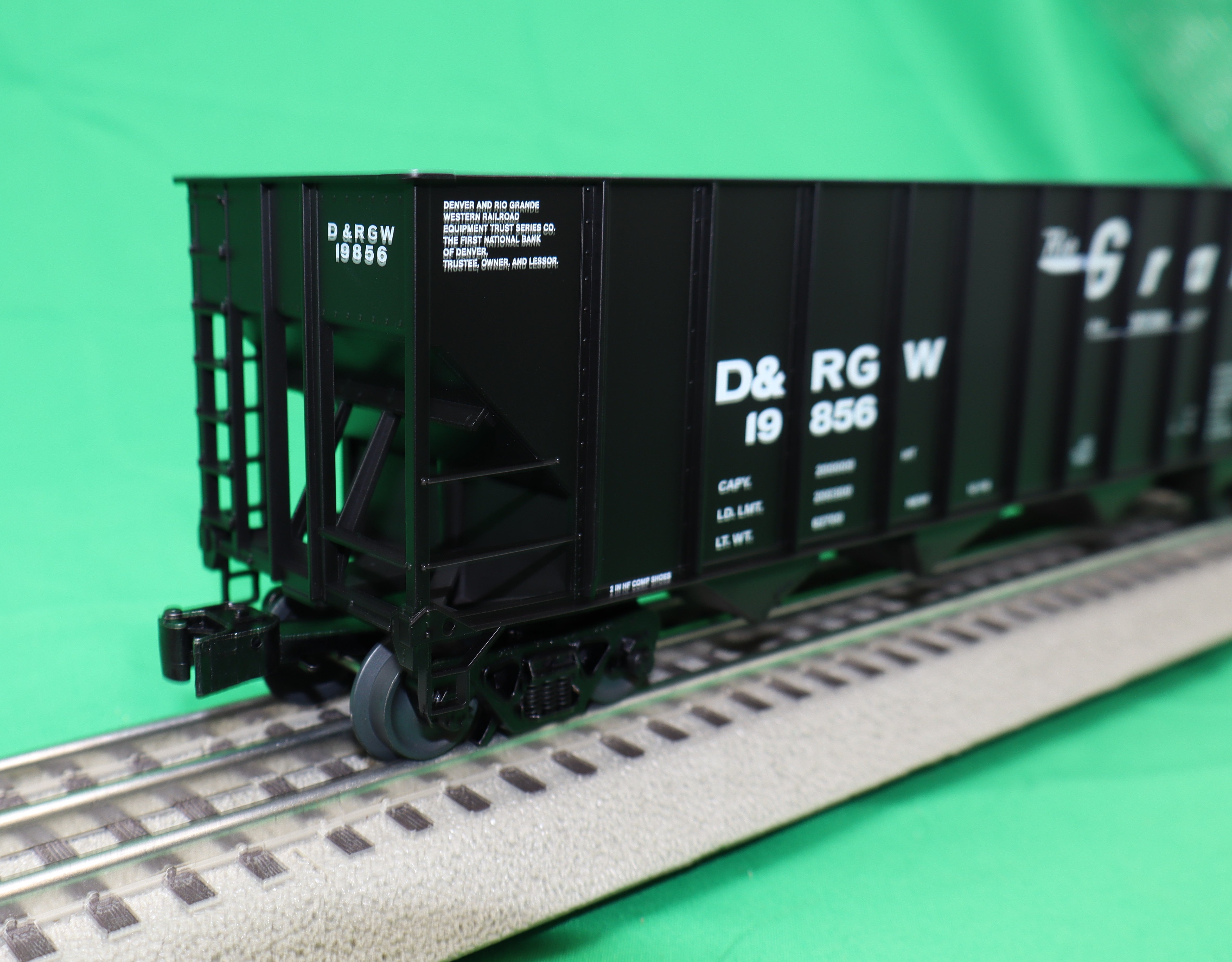Lionel 2542279 - 4-Bay Hopper Car "Denver & Rio Grande" #19856