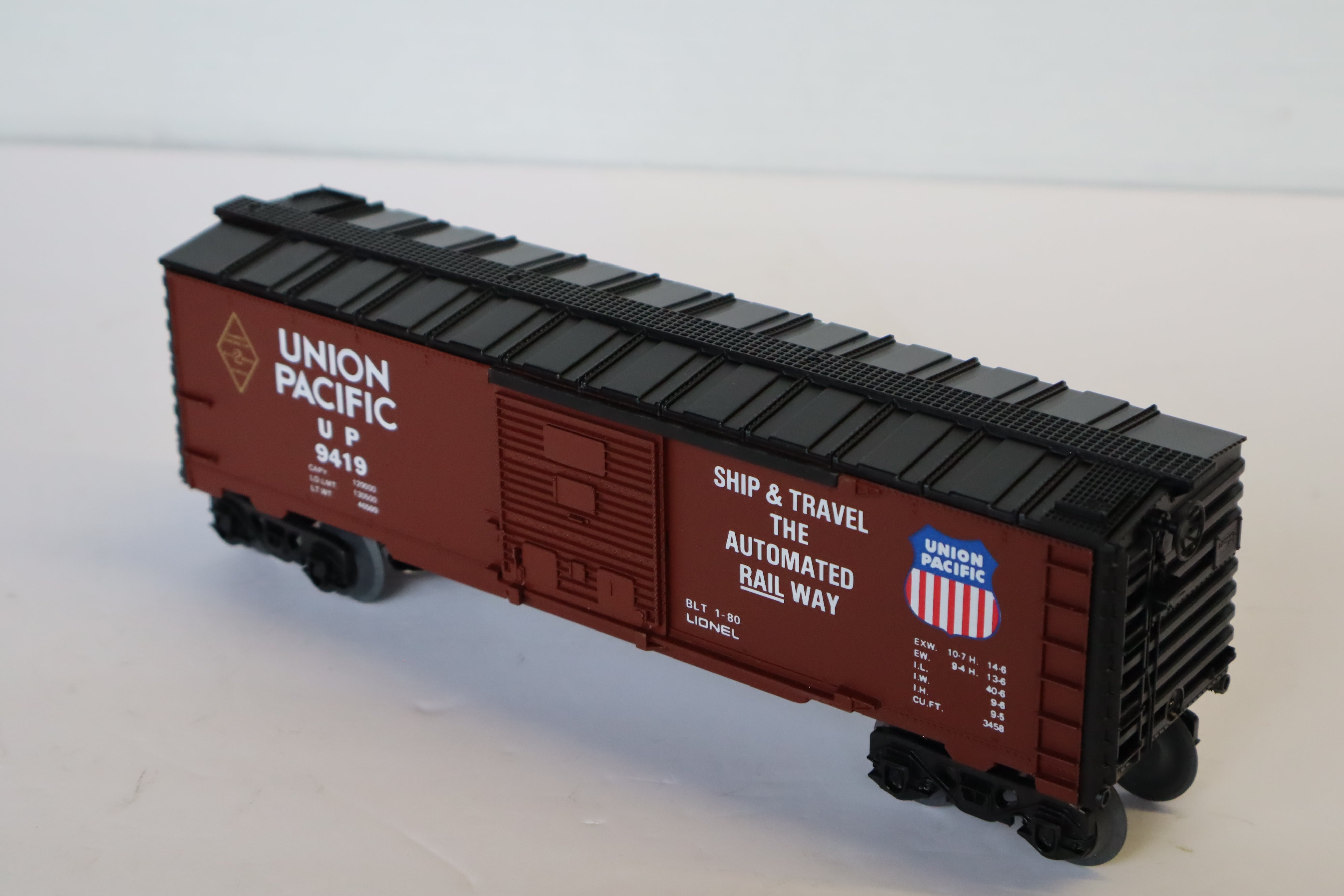 Lionel 6-9419 Famous American Railroad Union Pacific Box Car-Second hand-M7990