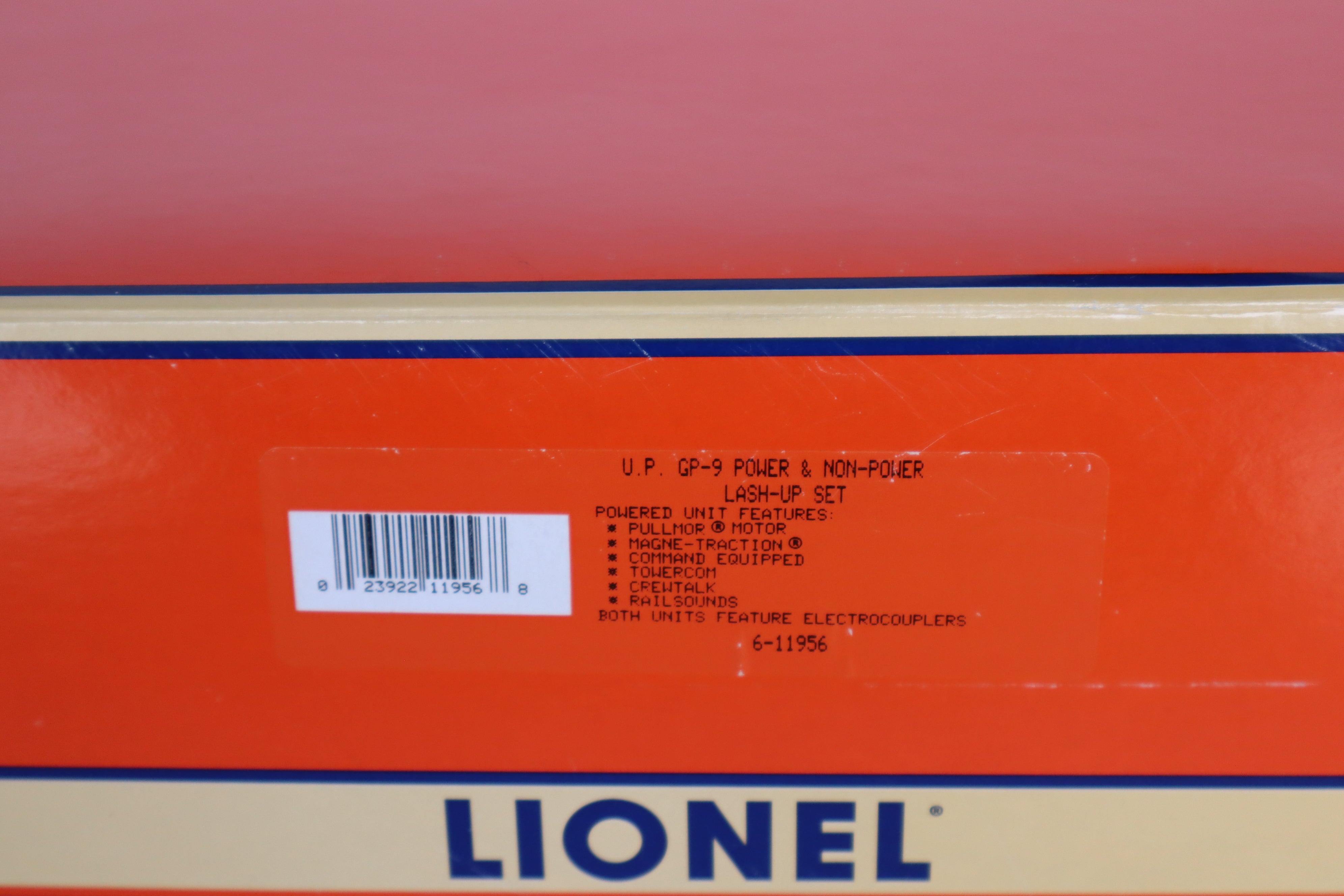 Lionel 6-11956 Union Pacific GP-9 Powered & Non Pwd Lash-up Set-Second hand-M7995