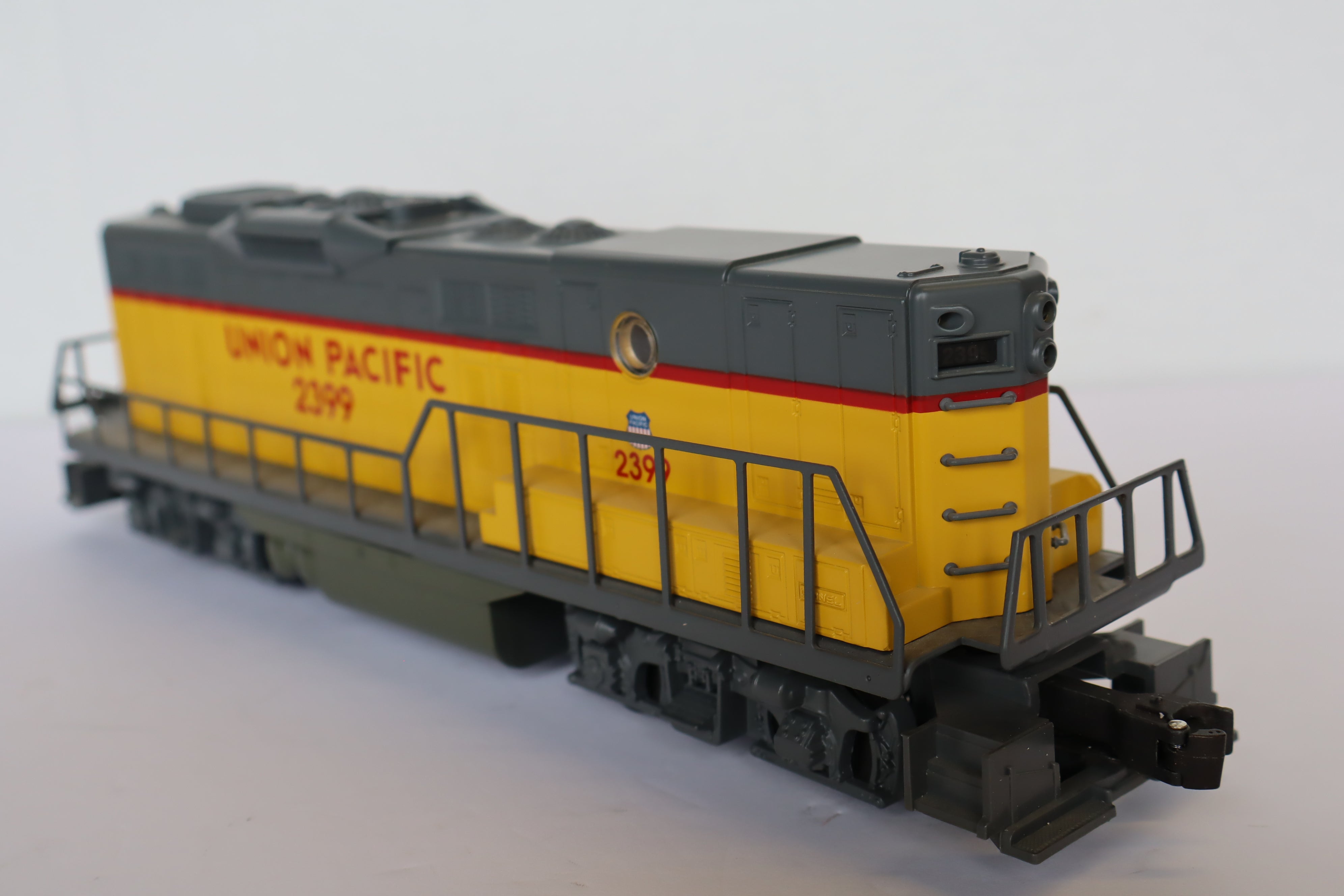 Lionel 6-18877 UP GP-9 Non Pwd B Unit-Second hand-M7997