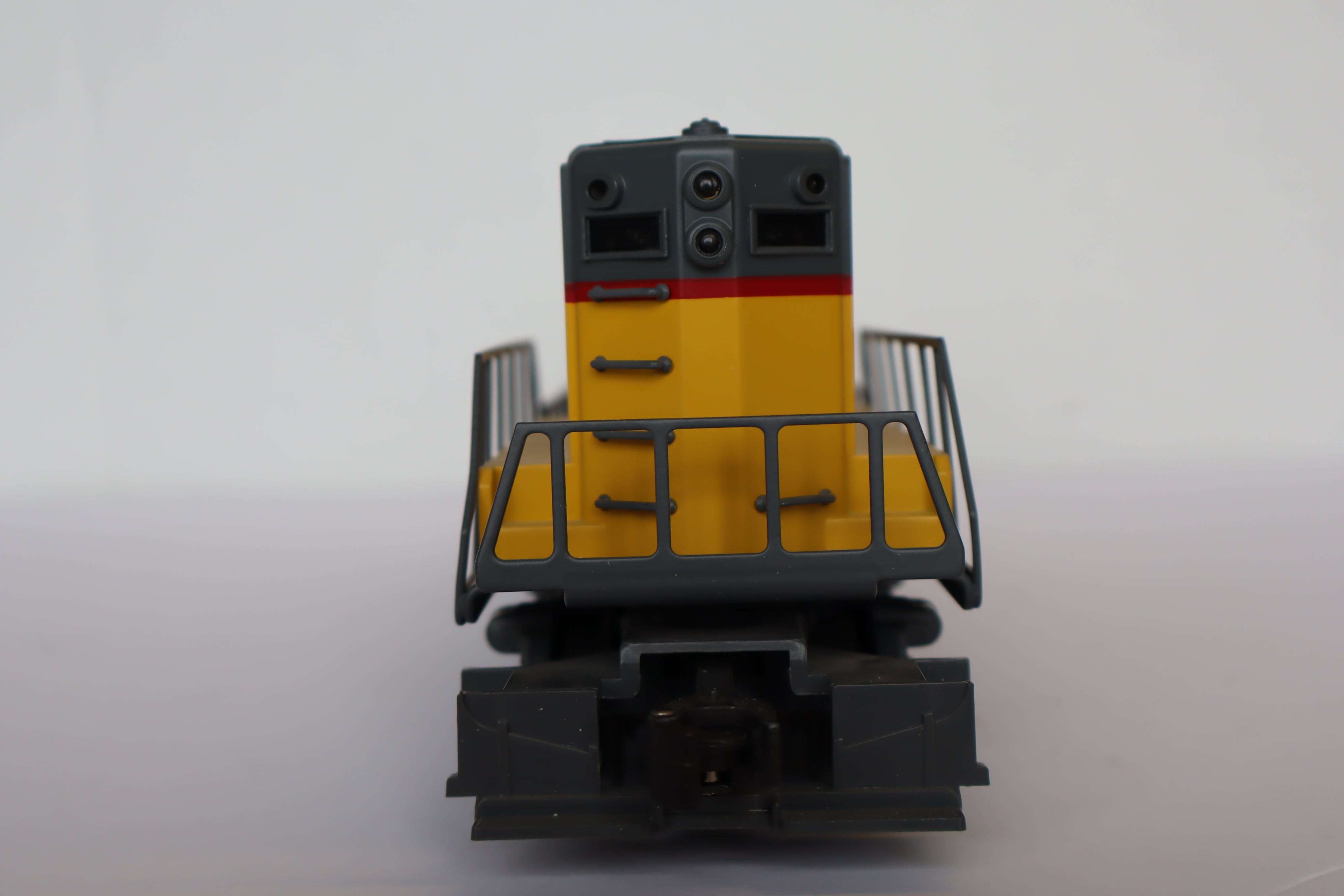 Lionel 6-18877 UP GP-9 Non Pwd B Unit-Second hand-M7997
