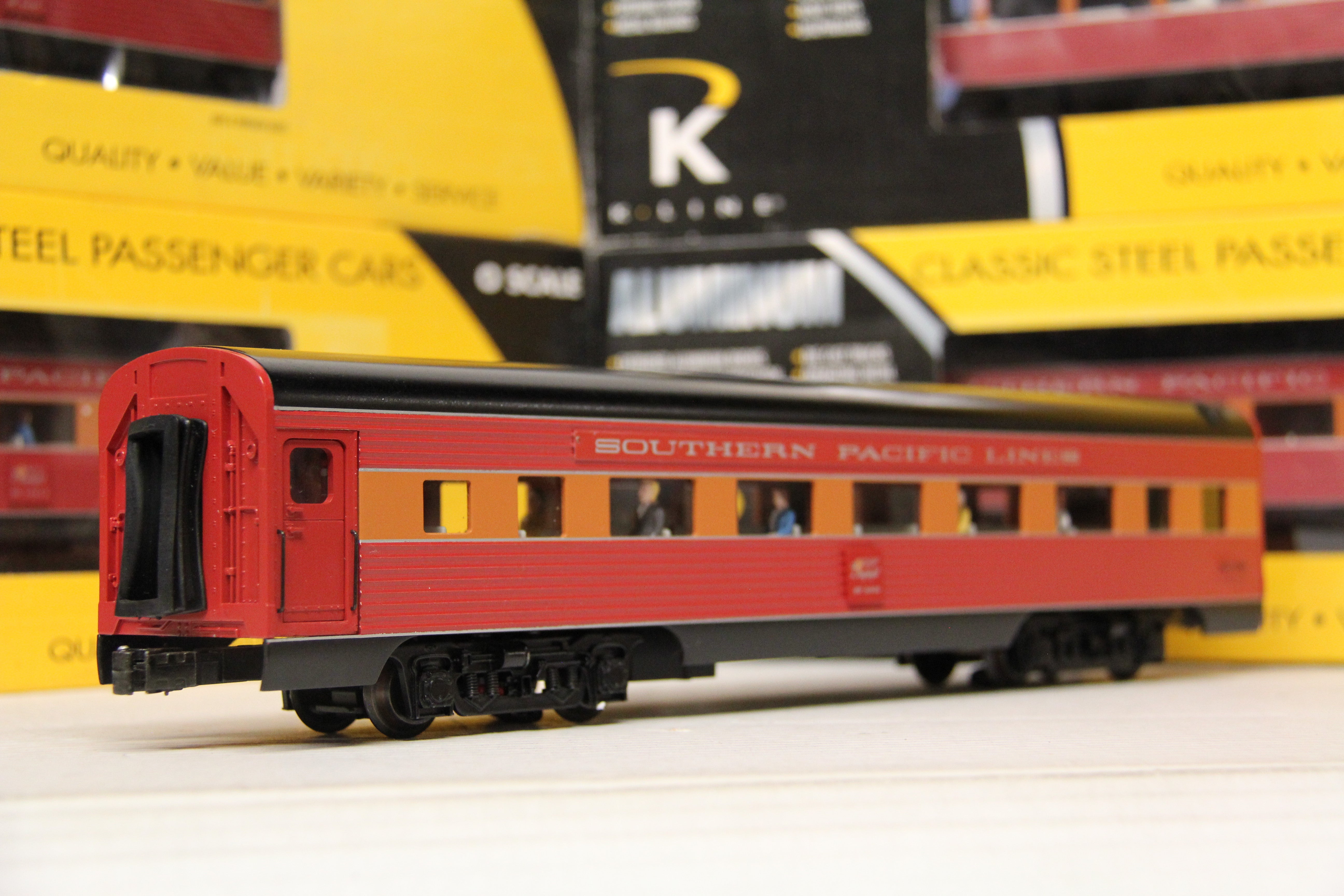 K Line K4688-12952 Southern Pacific "Daylight" 15" Extruded Aluminum Passenger Cars 5 Car Set-Second hand-M6565