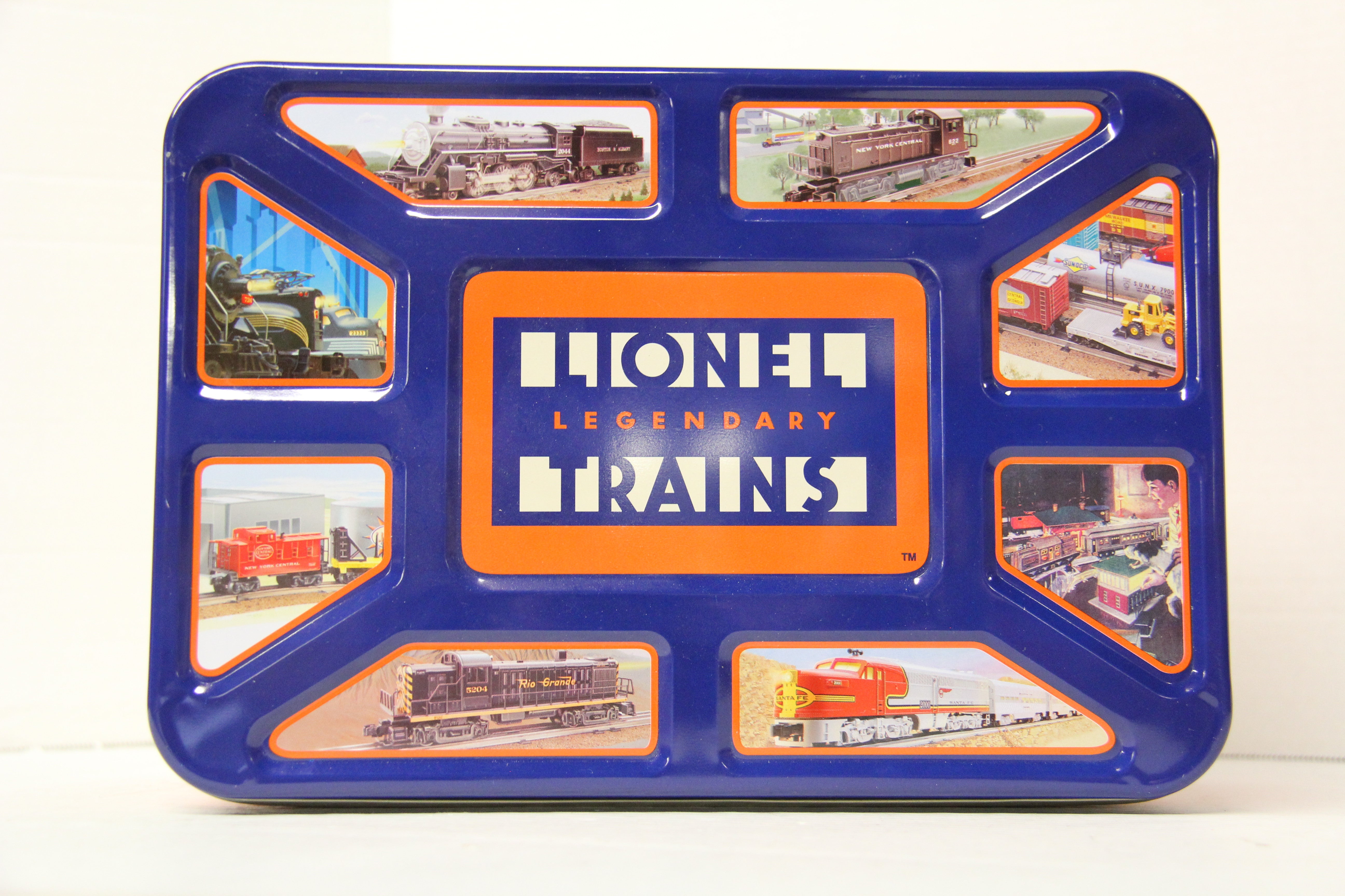Large Lionel Legendary Trains Tin with Lionel Lines 726 Berkshire Steam & Tender Ornaments inside-Second hand-M6567
