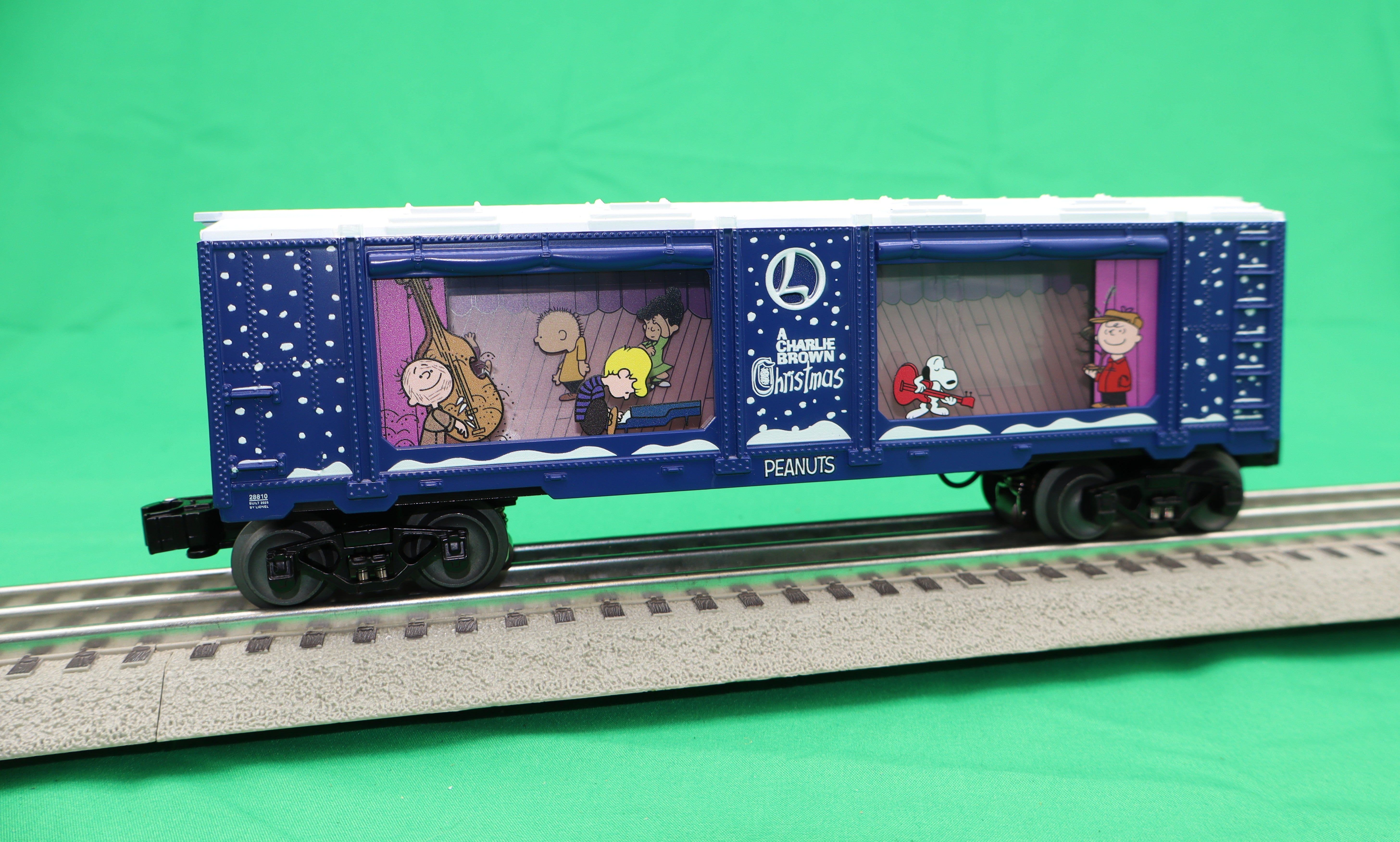 Lionel 2528810 - PEANUTS - 75th Anniversary Aquarium Car "A Charlie Brown Christmas"