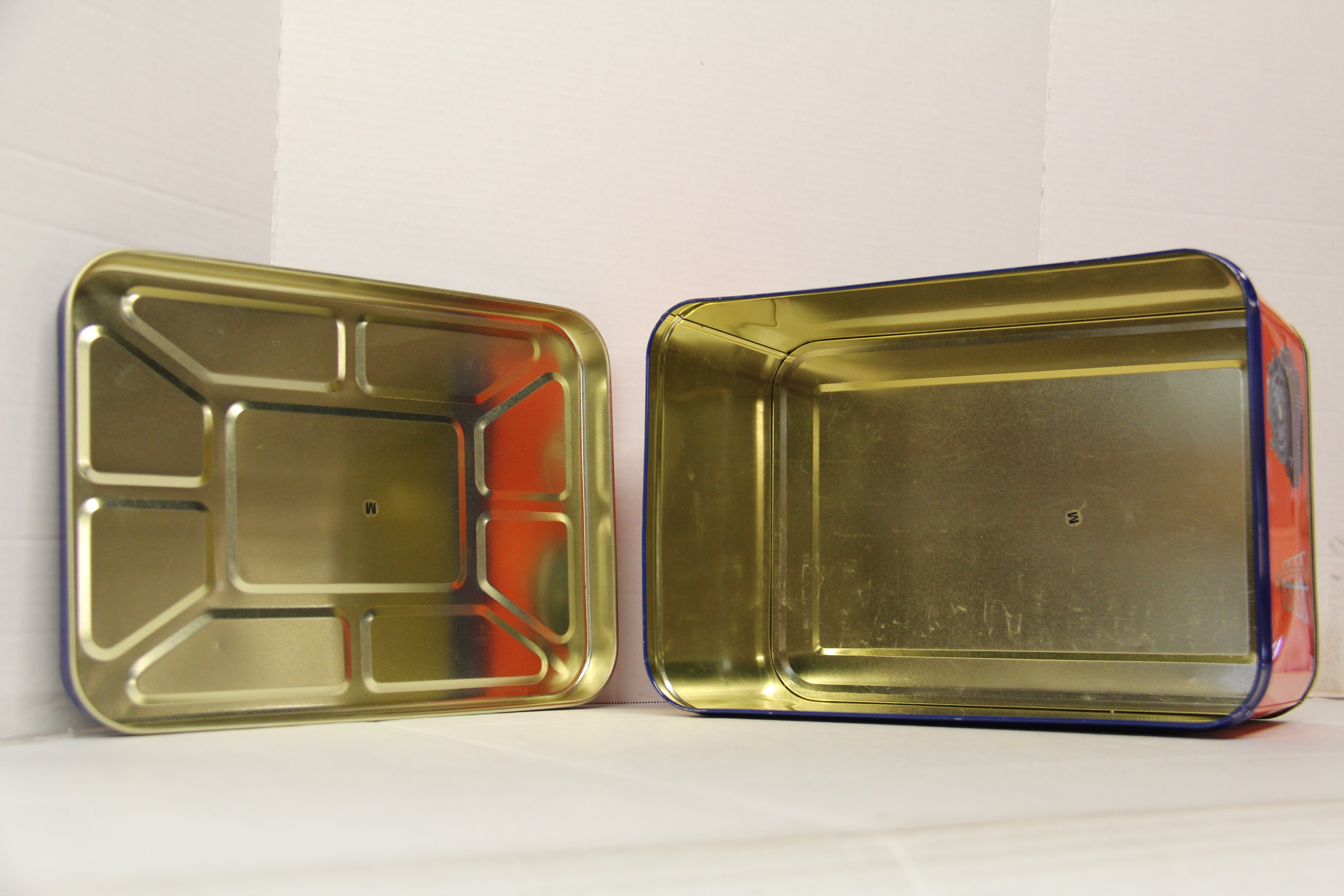 Large Lionel Legendary Trains Tin-Second hand-M6568