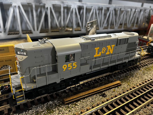 MTH 20-21631-1 - Premier - RS-11 High Hood Diesel Engine "Louisville & Nashville" #955 w/ PS3 - MrMuffin'sTrains