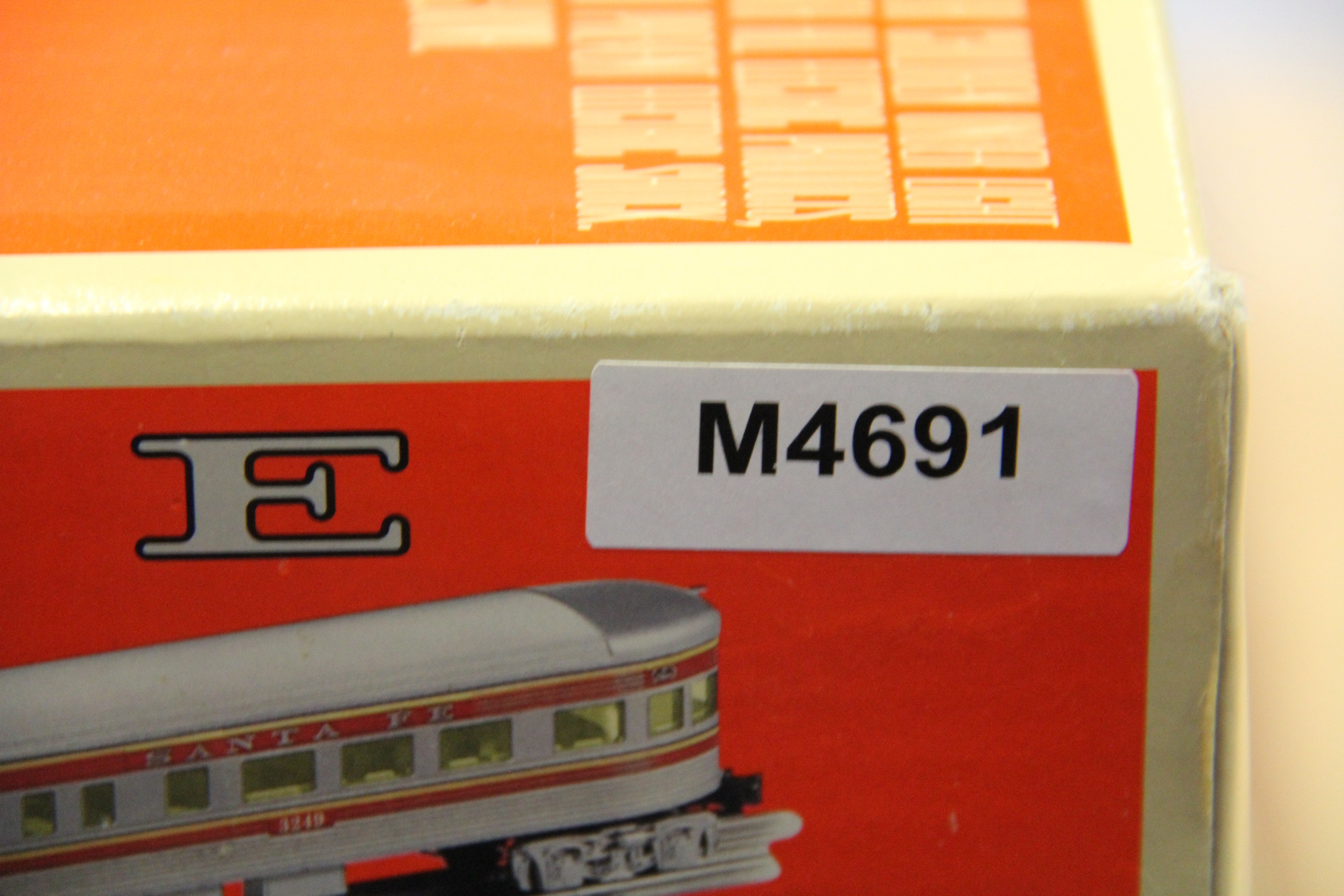 Lionel 6-21973 Santa Fe Passenger Set Ready to Run-Second hand-M4691