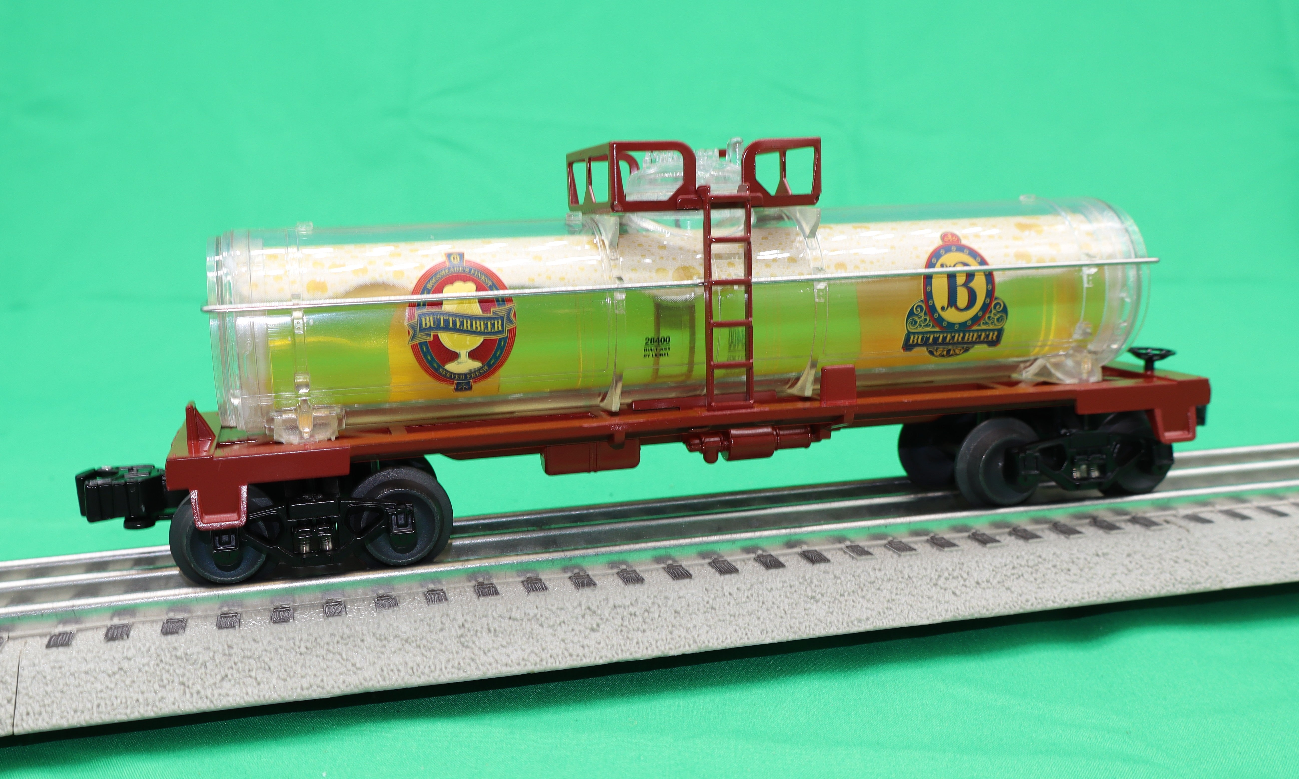 Lionel 2528400 - Harry Potter - Tank Car "Butterbeer"