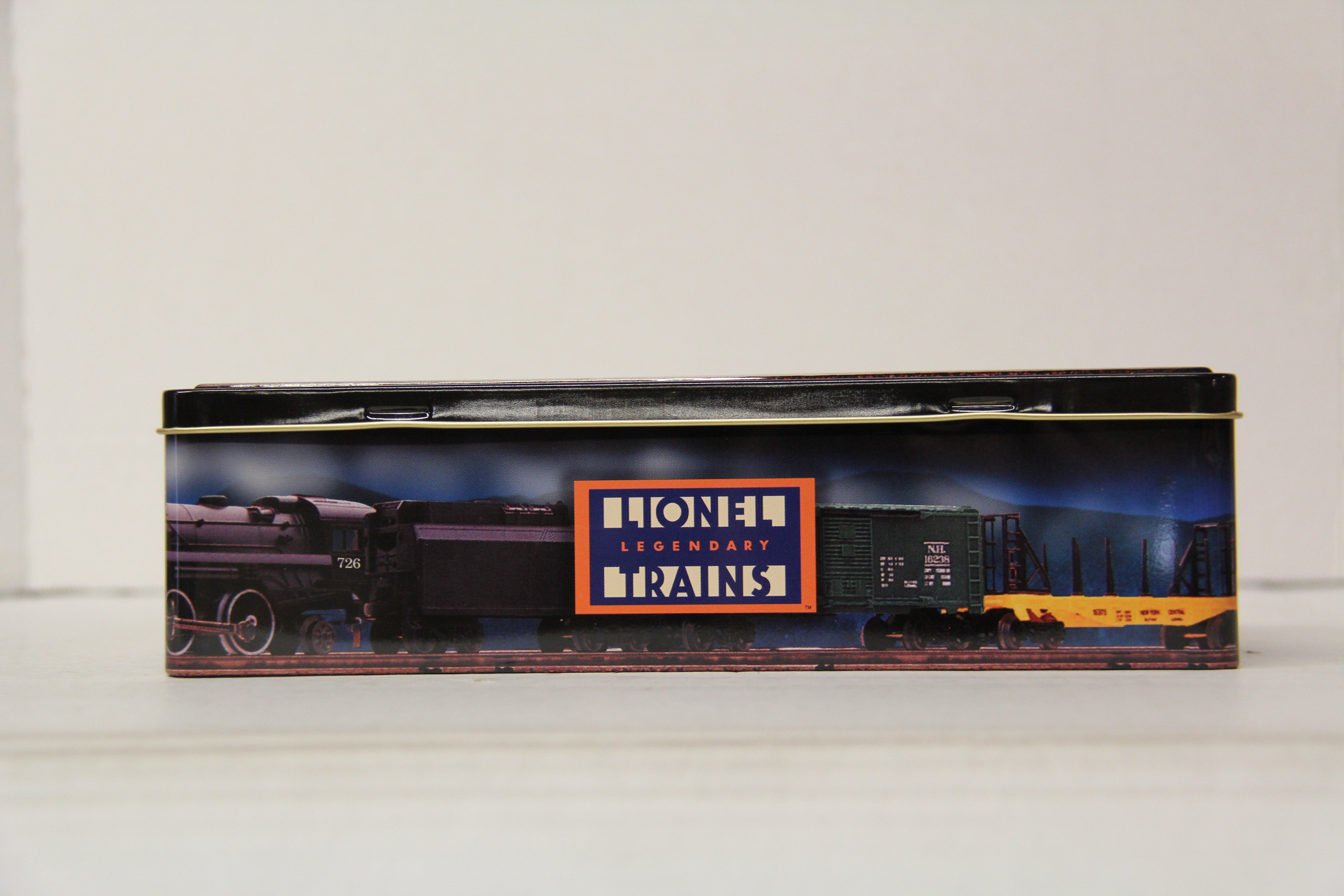 Lionel Lines Berkshire Box Tin-Second hand-M6571