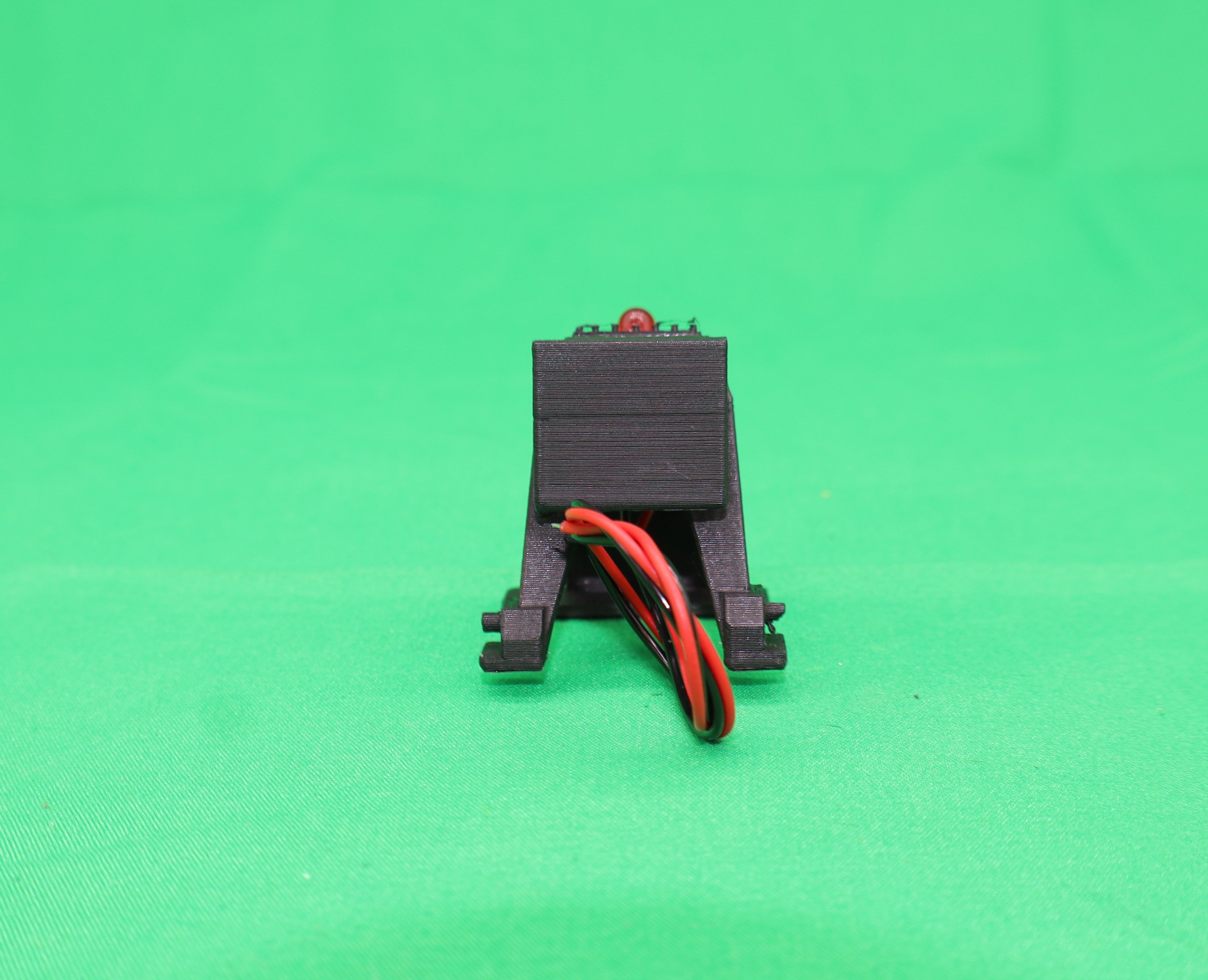 K & R Custom Models #9012 - Lighted Stub Bumper