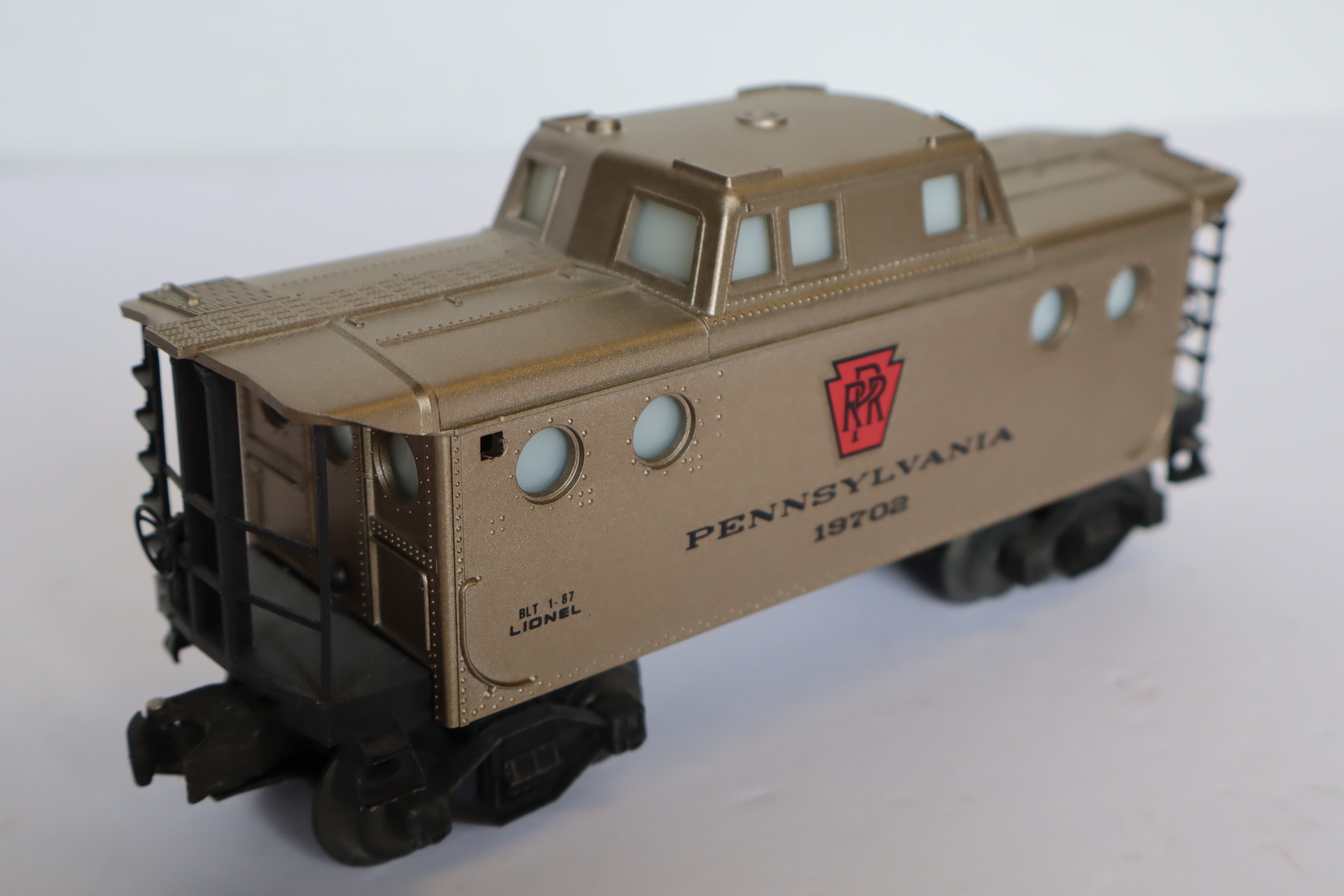 Lionel 6-19702 Pennsylvania Porthole Caboose-Second hand-M8017