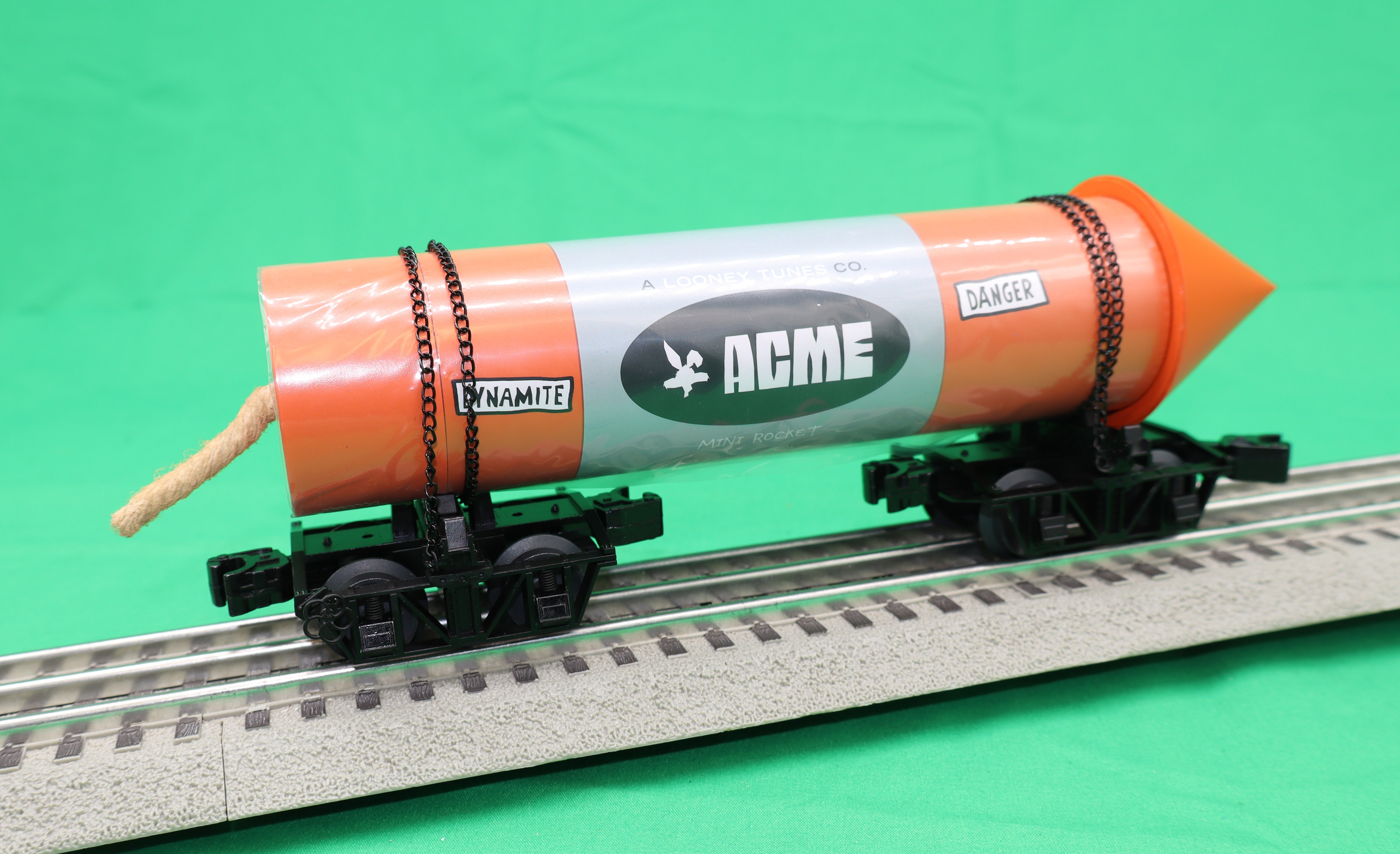 Lionel 2526590 - Looney Tunes - Disconnect Rocket Cars "ACME"