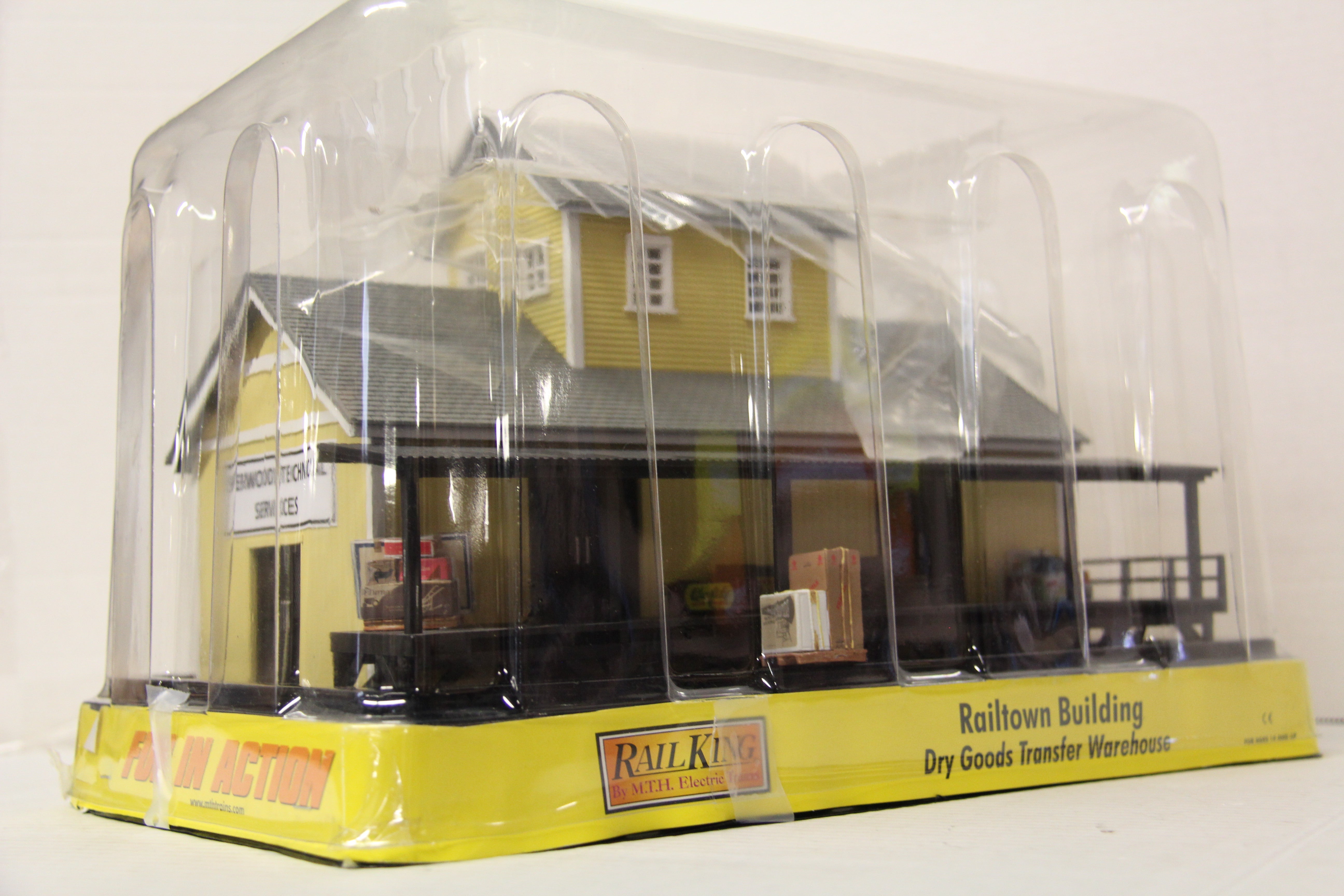 Rail King 30-90082 Grace Valley Feed & Supply Dry Goods Transfer Warehouse-Second hand-M6583
