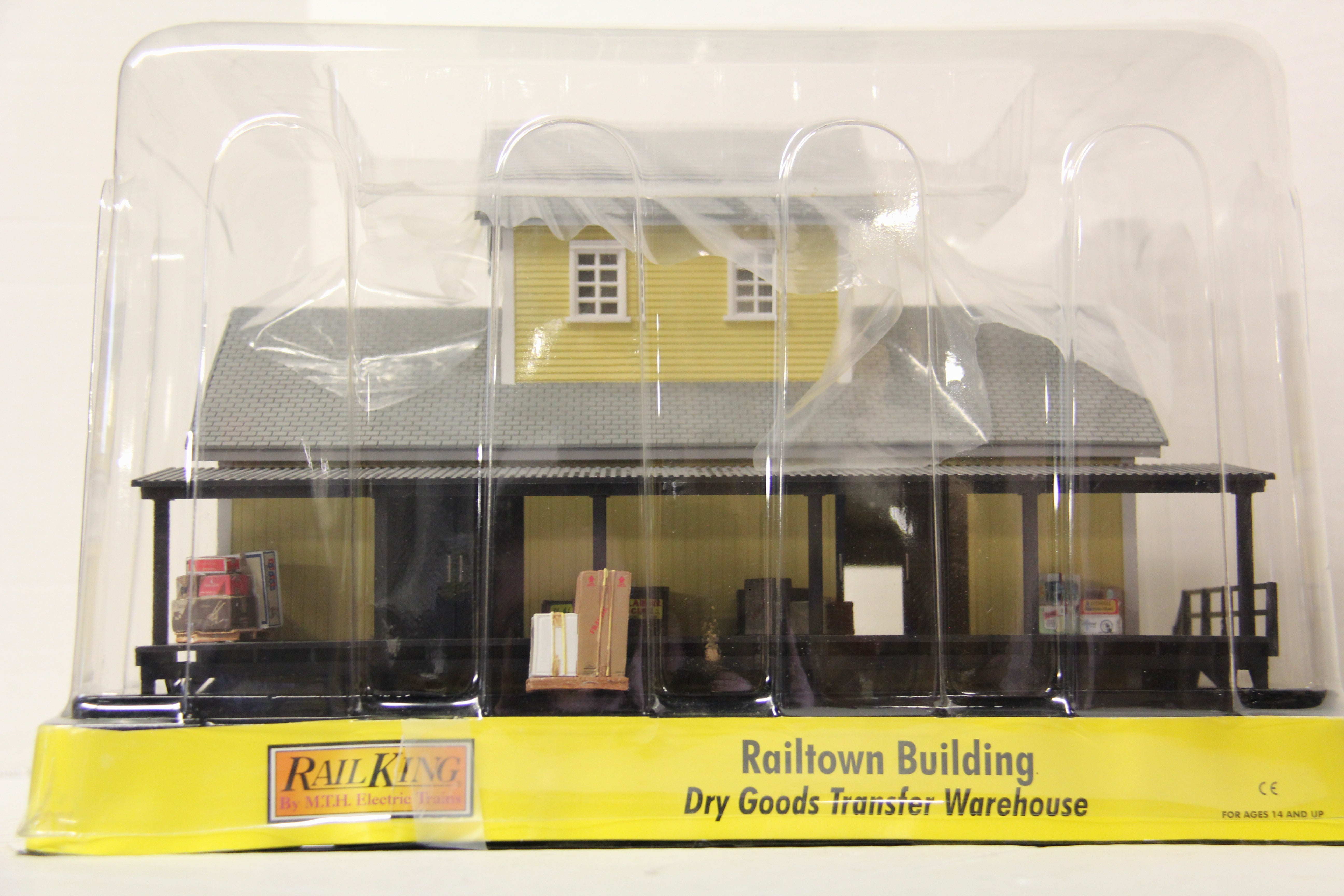 Rail King 30-90082 Grace Valley Feed & Supply Dry Goods Transfer Warehouse-Second hand-M6583