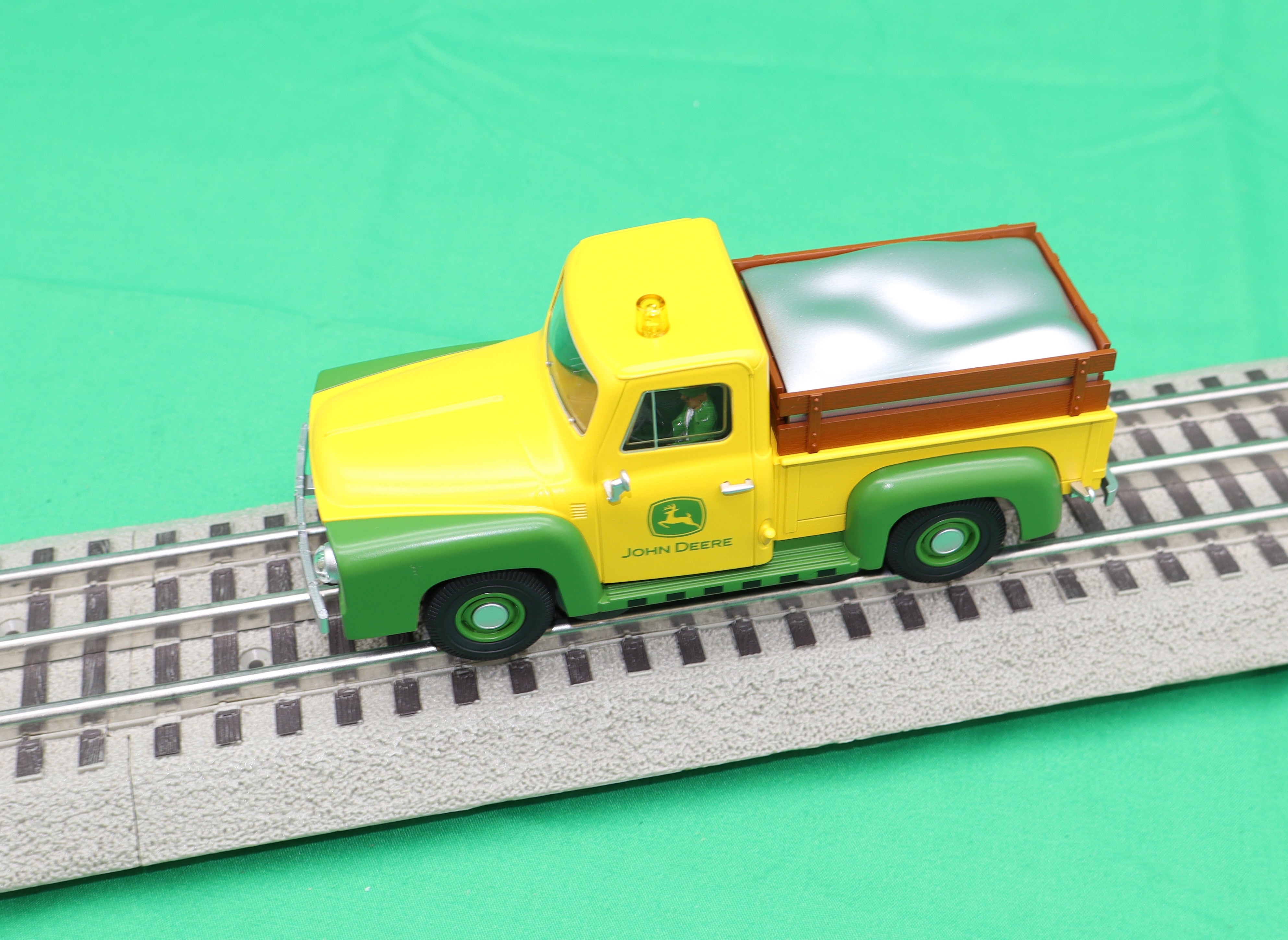 Lionel 2535130 - TMCC Truck "John Deere"