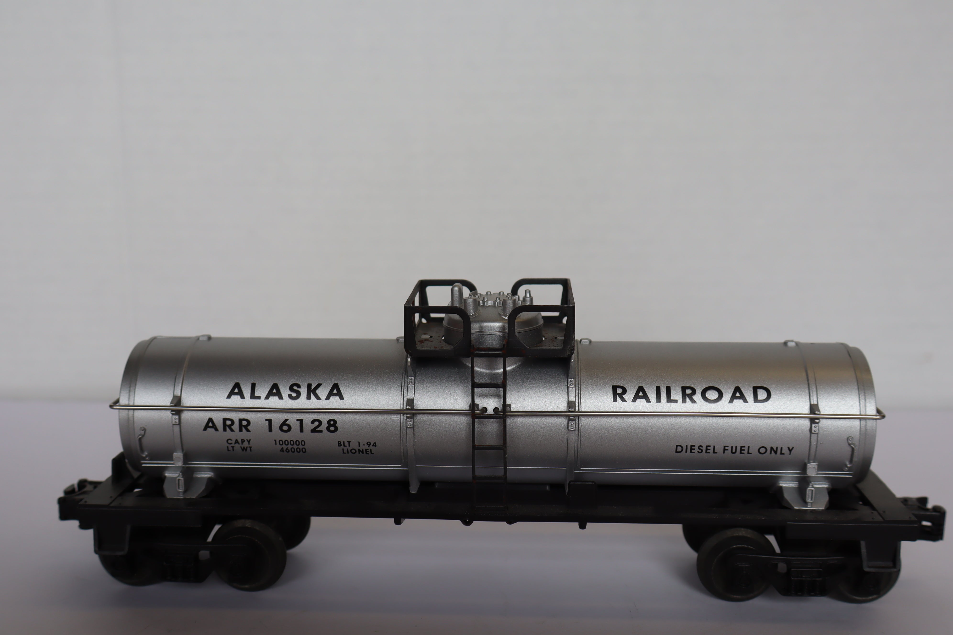 Lionel 6-16128 Alaska Single-Dome Tank Car-Second hand-M8029