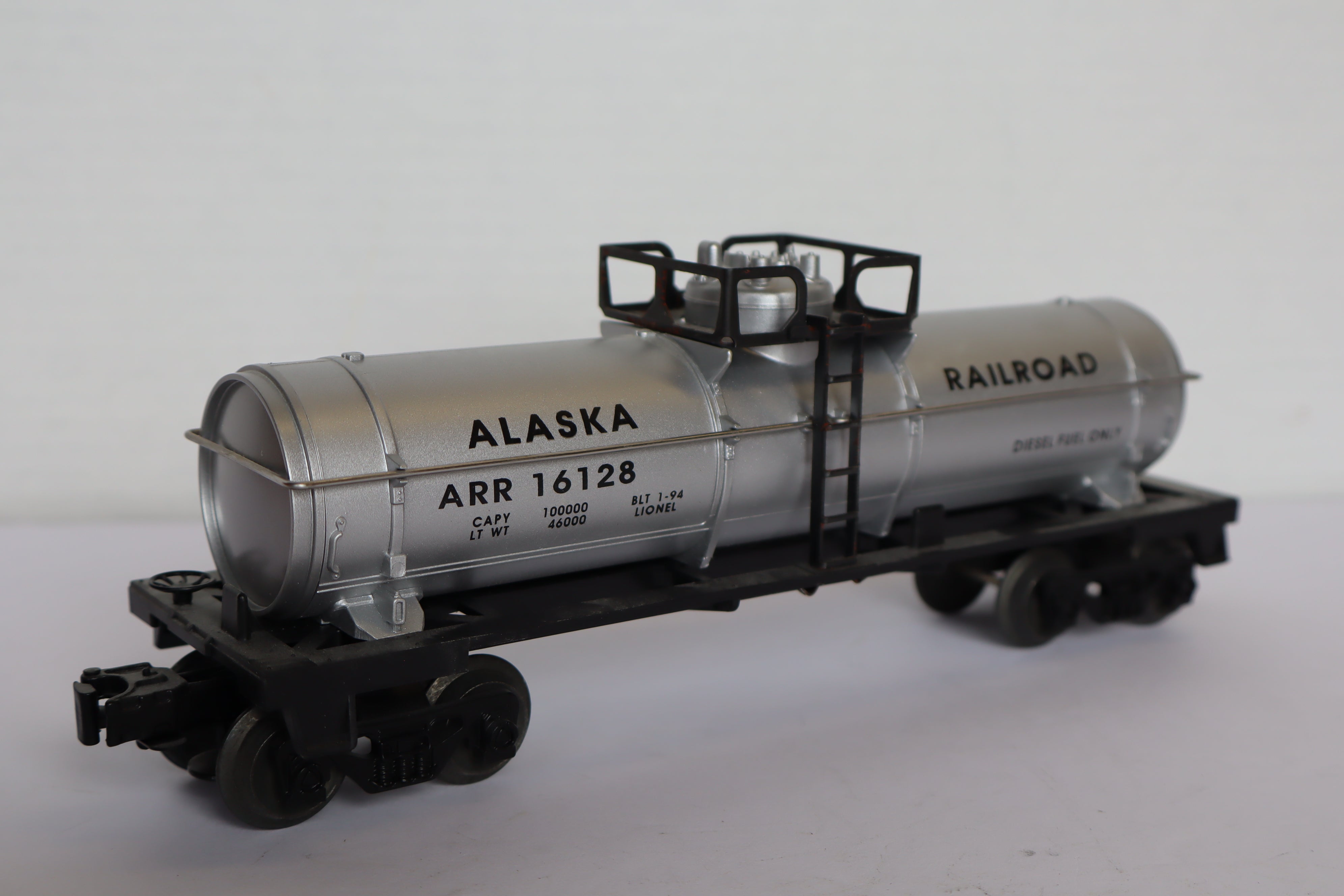 Lionel 6-16128 Alaska Single-Dome Tank Car-Second hand-M8029