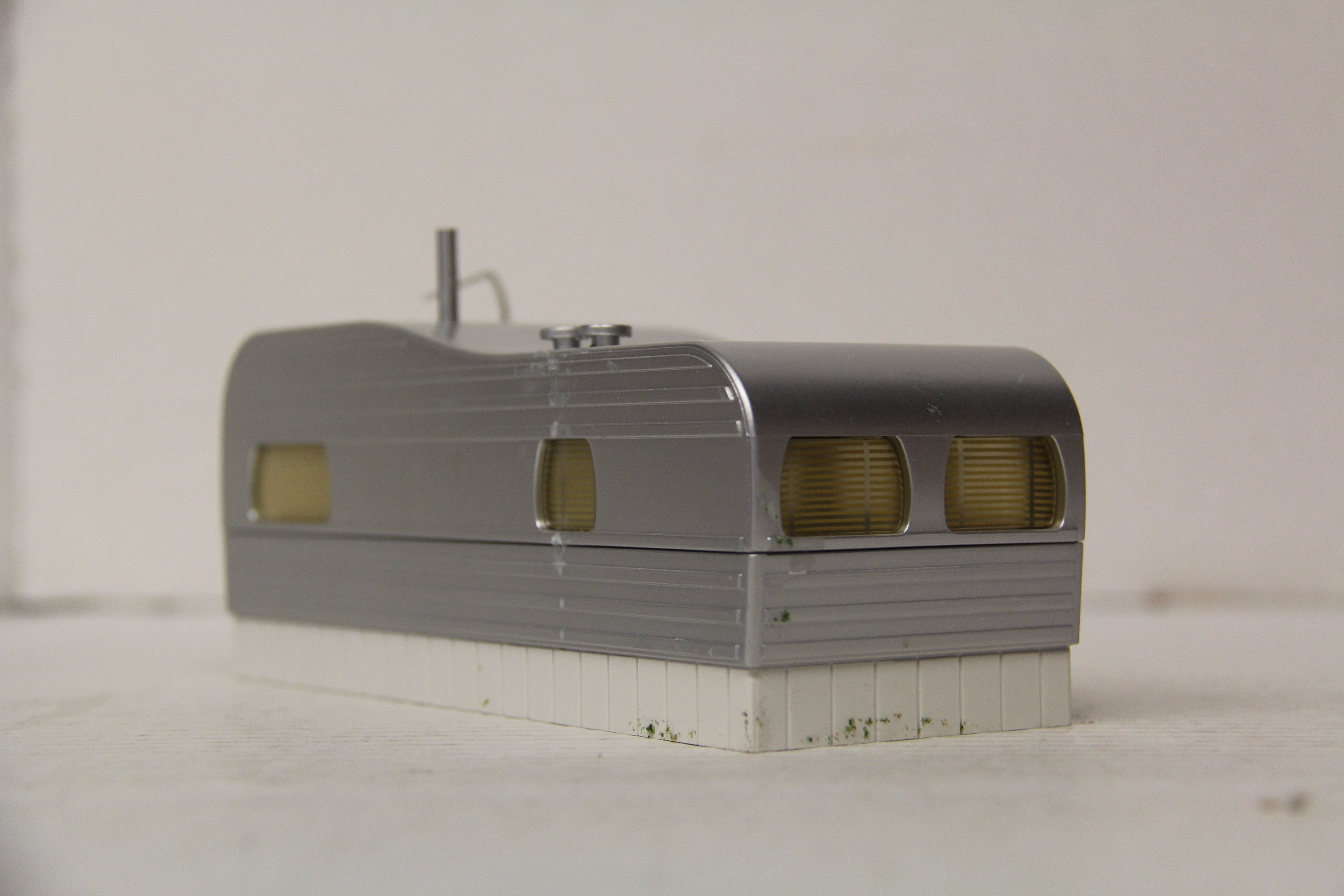 Rail King 30-90005 Mobile Home Stainless-Second hand-M6587