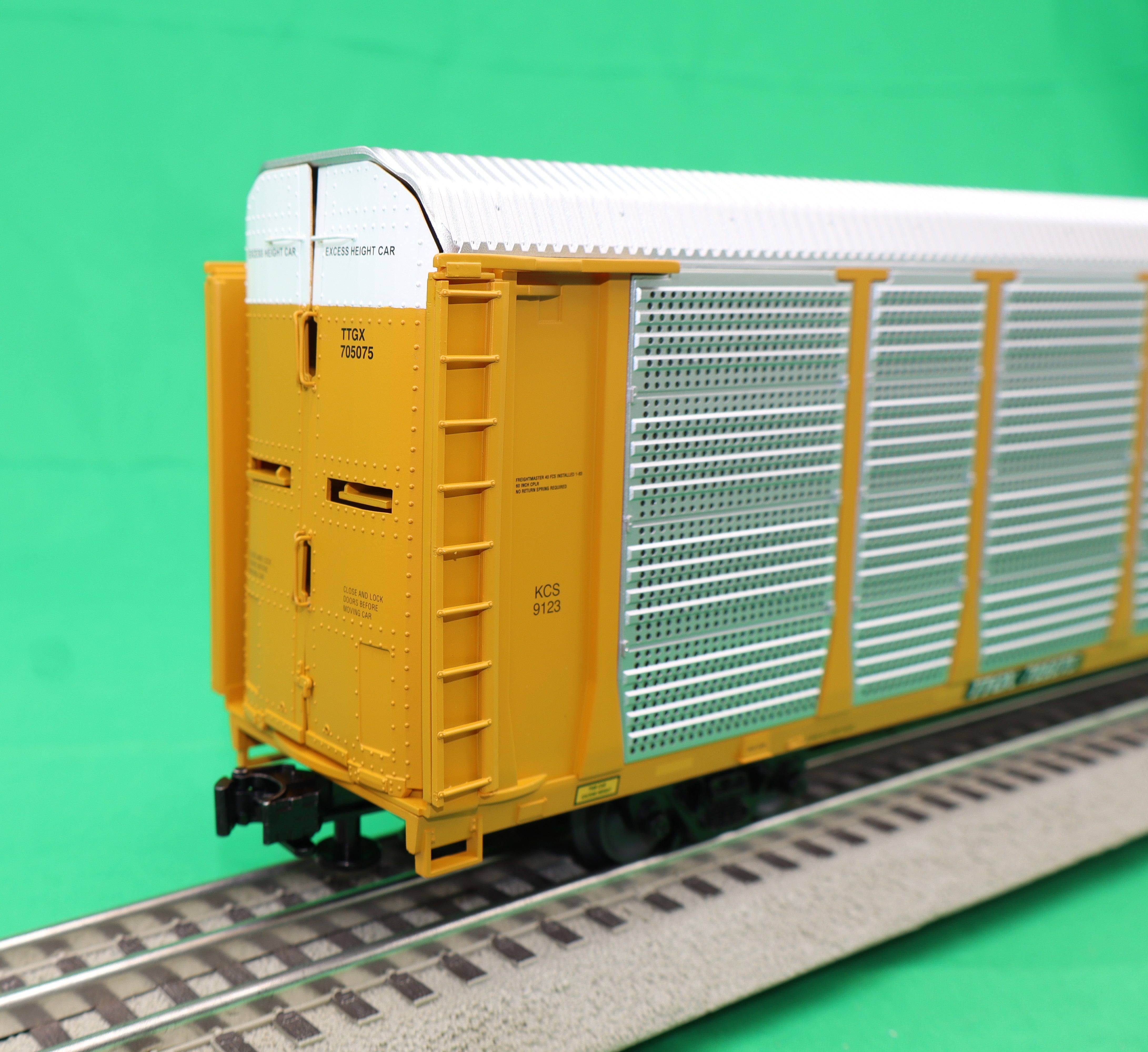 Lionel 2526480 - Autorack "Kansas City Southern" #705075