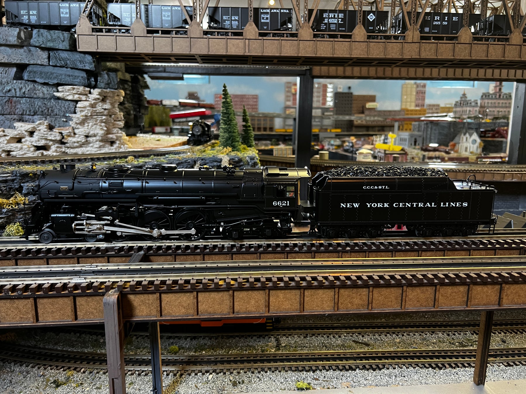 Mth 20-3871-1 - 4-6-4 J-1e Hudson Steam Engine 