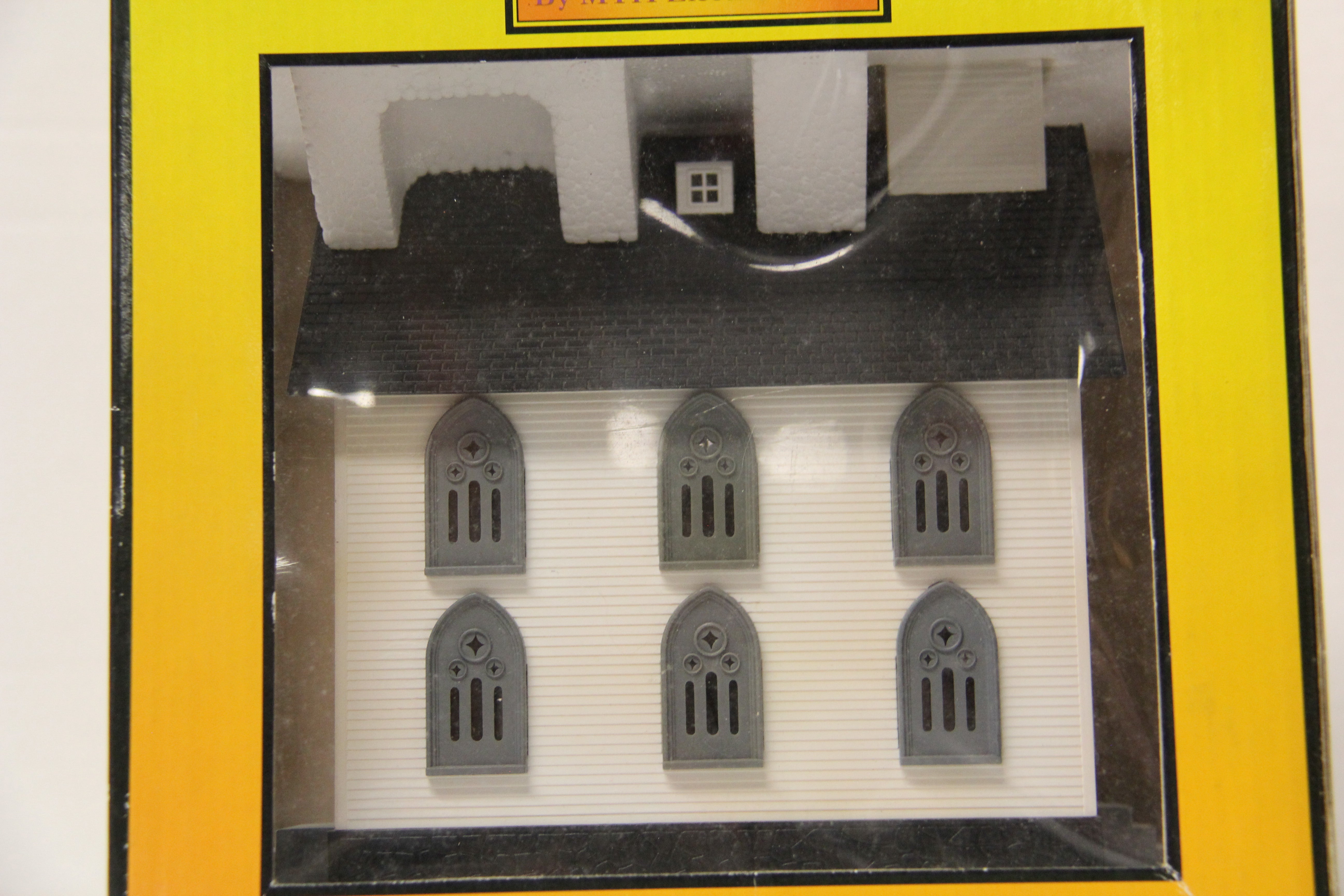 Rail King 30-9002 Country Church White & Grey-Second hand-M6593