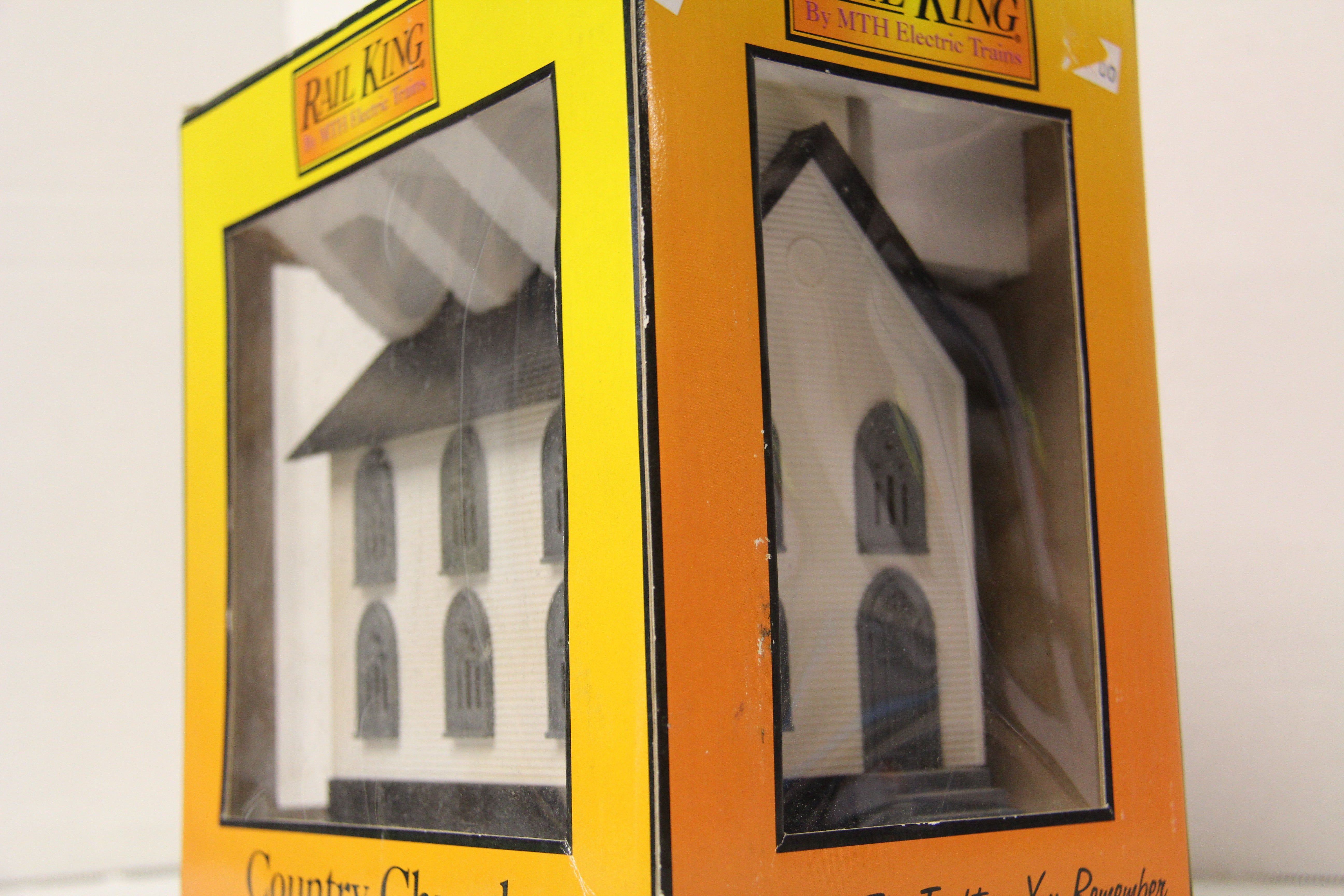 Rail King 30-9002 Country Church White & Grey-Second hand-M6593