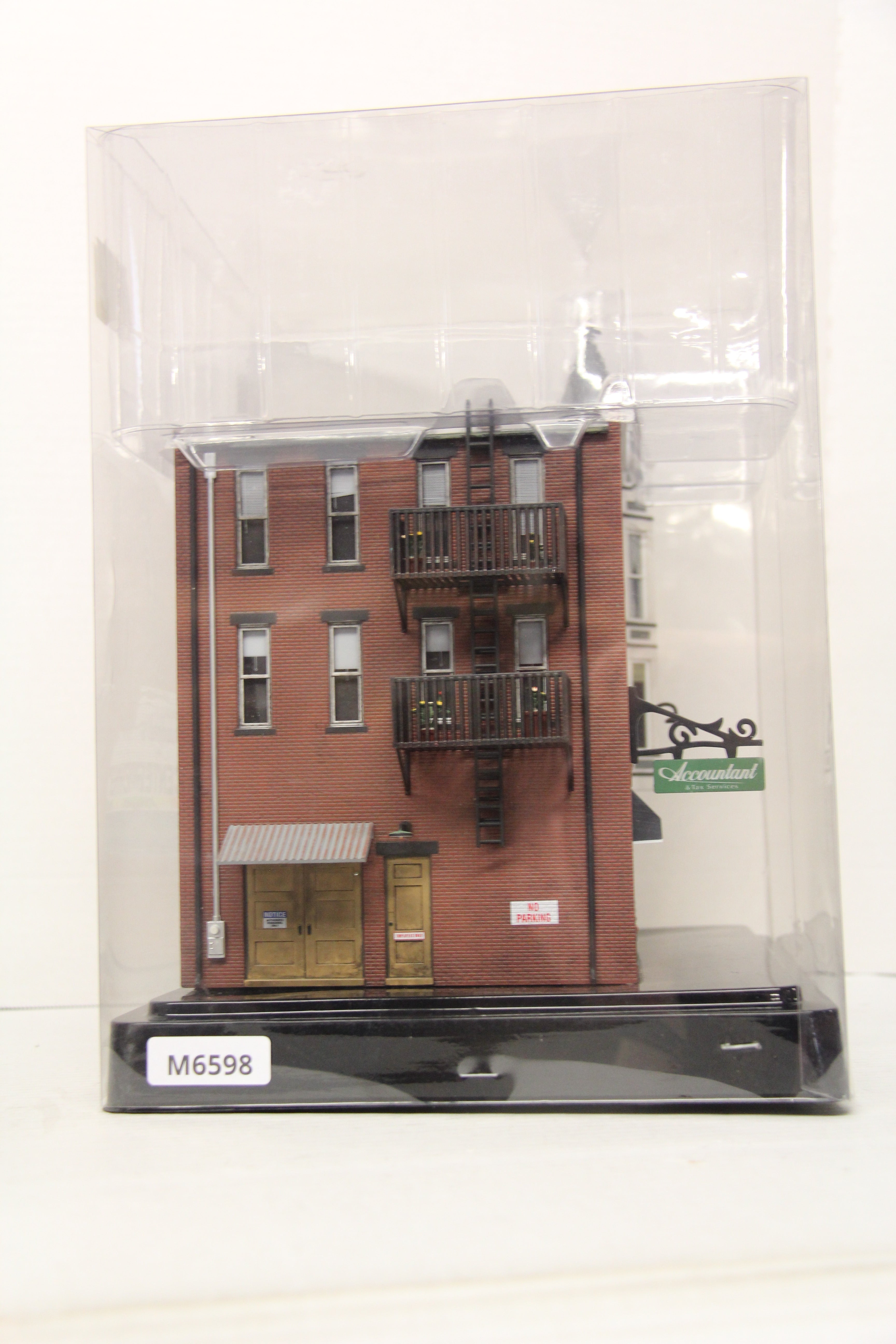 Woodland Scenics Davenport Accountant & Tax Services 1:48-Second hand-M6598