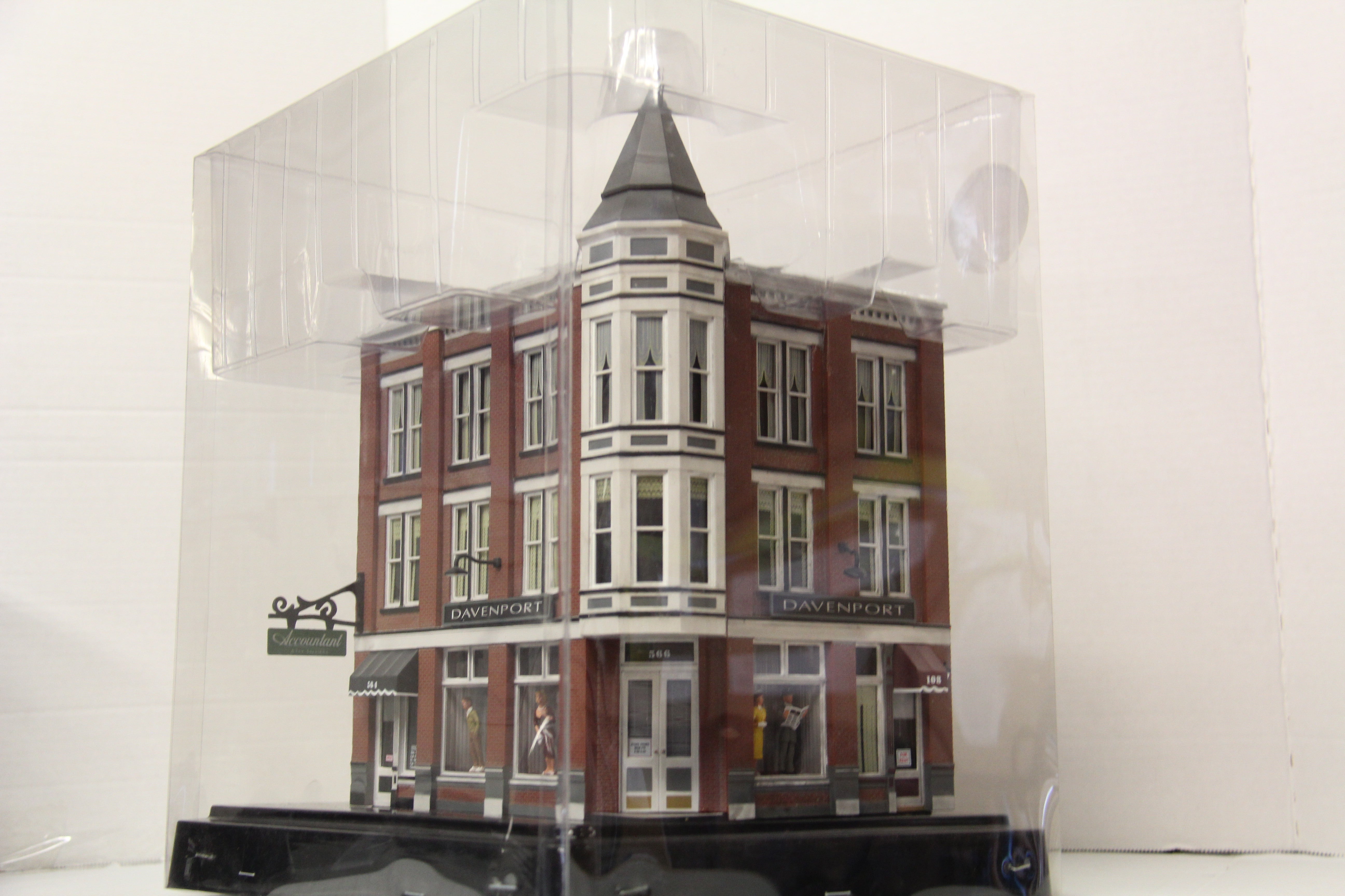 Woodland Scenics Davenport Accountant & Tax Services 1:48-Second hand-M6598