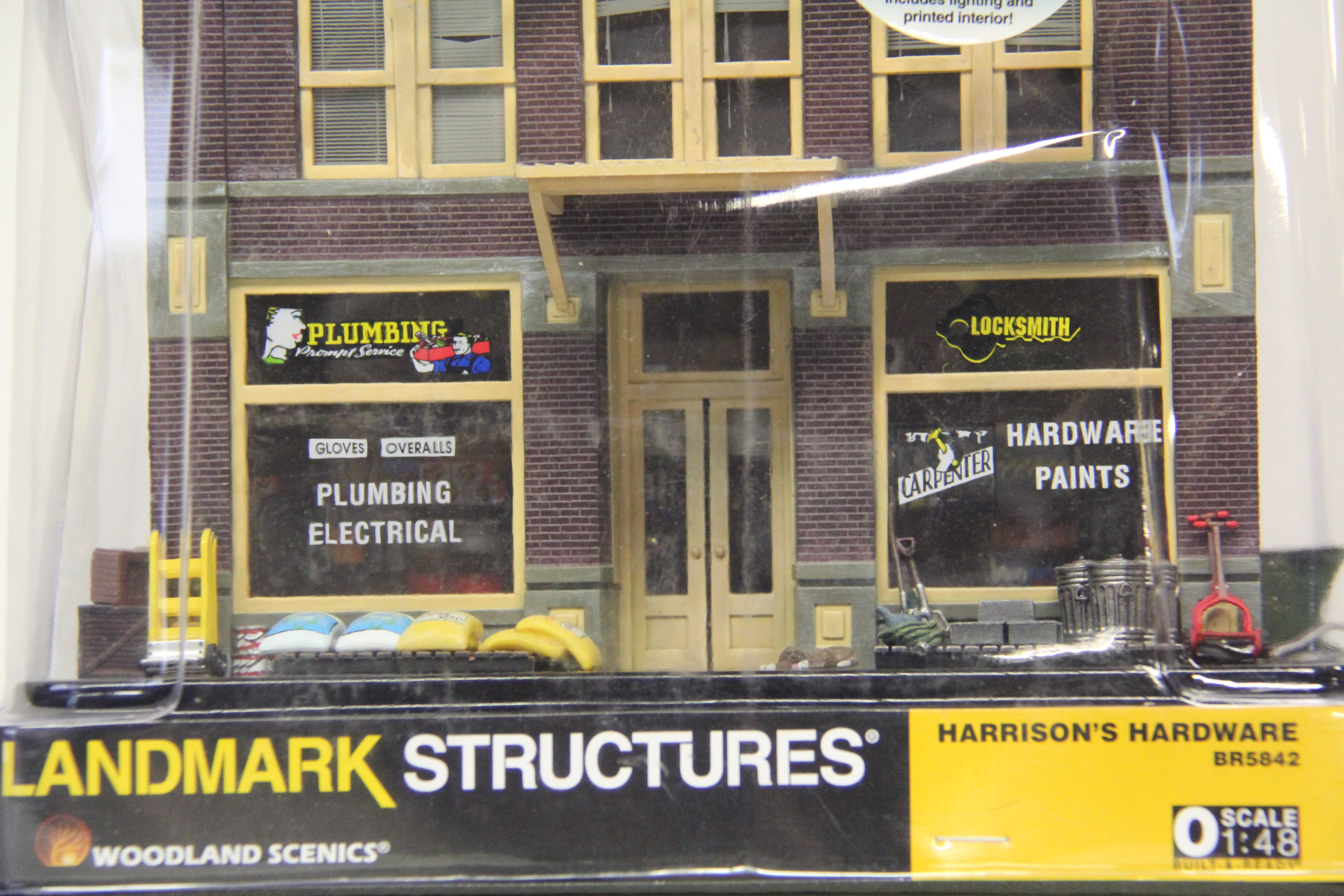 Woodland Scenics BR5842 Harrison's Hardware 1:48-Second hand-M6599