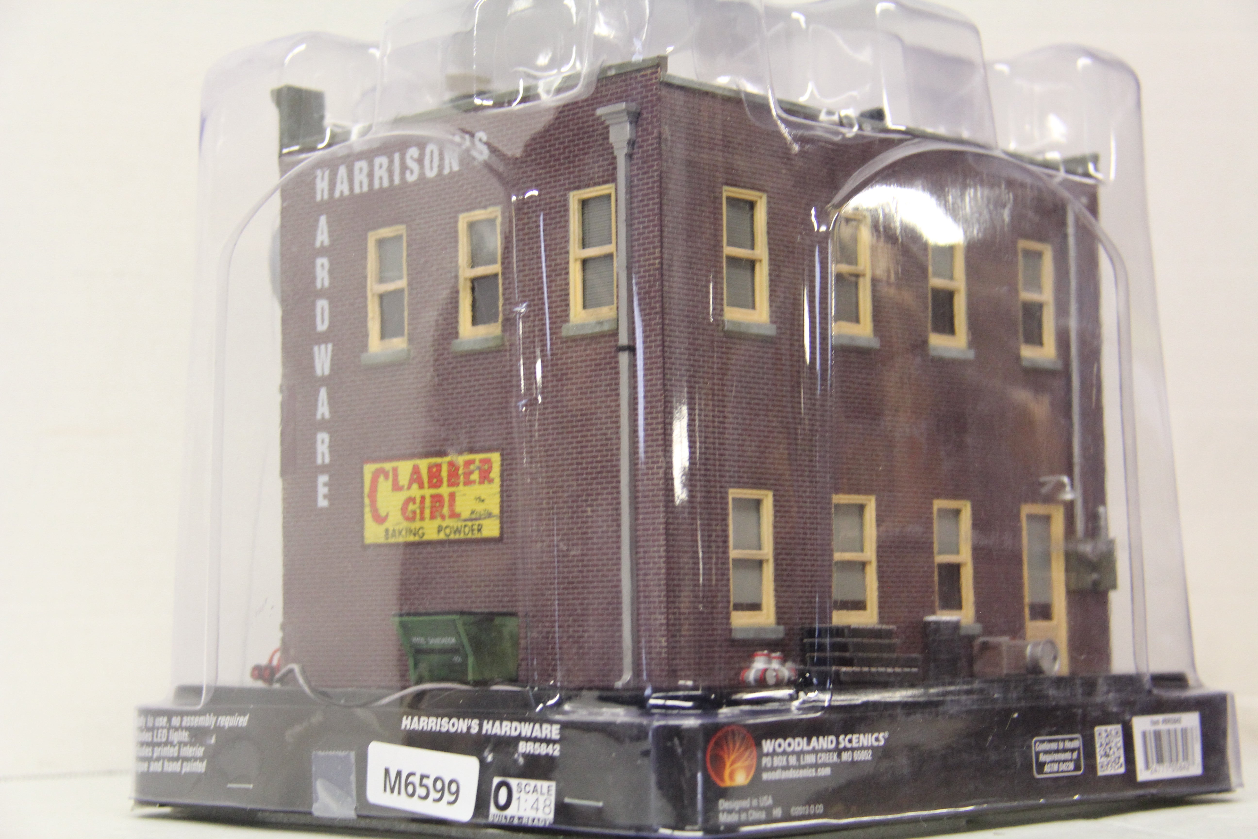 Woodland Scenics BR5842 Harrison's Hardware 1:48-Second hand-M6599