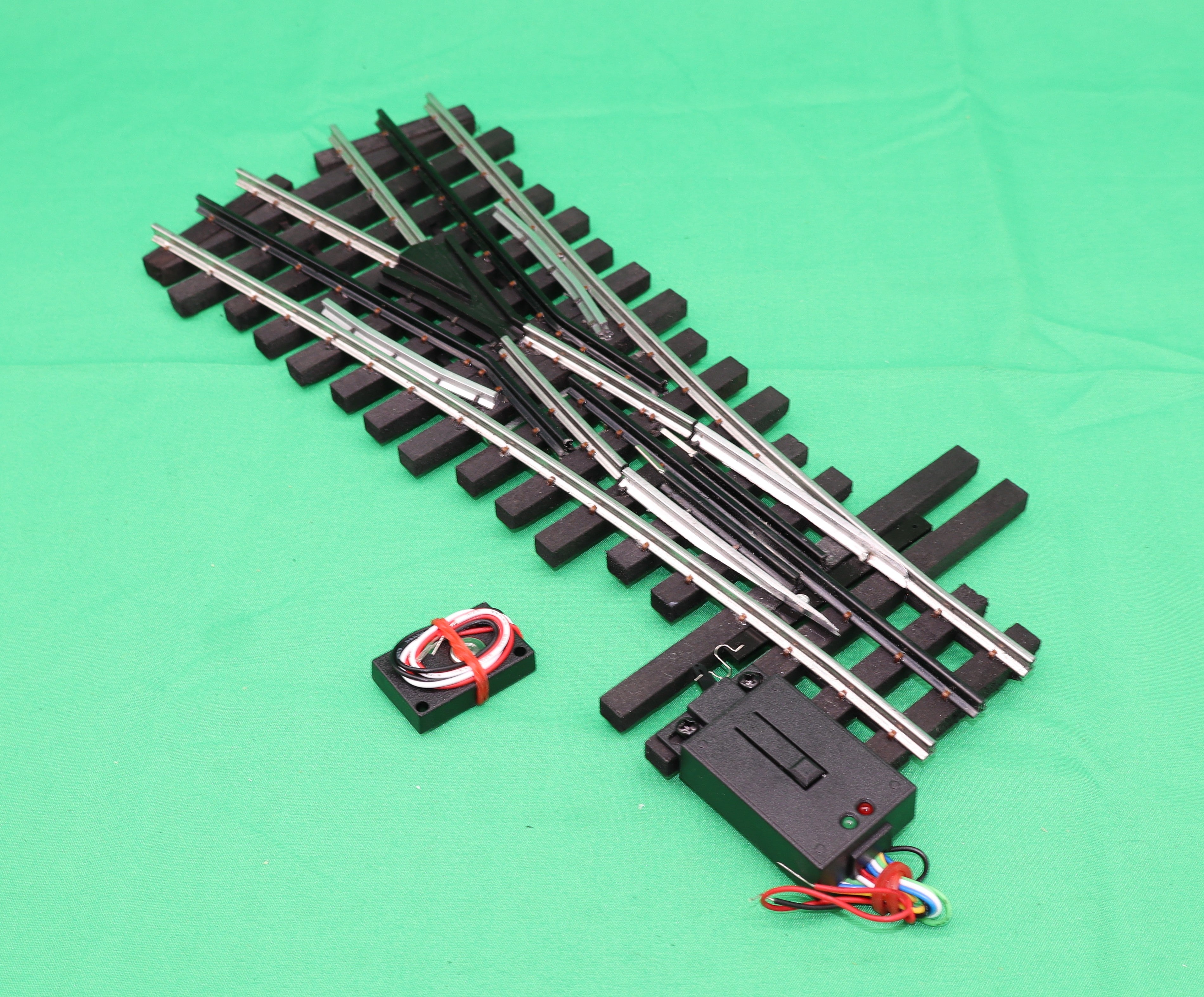 Ross Custom Switches #158M25 - Super Line - 22 Degree Wye Switch Track w/ Dz2500