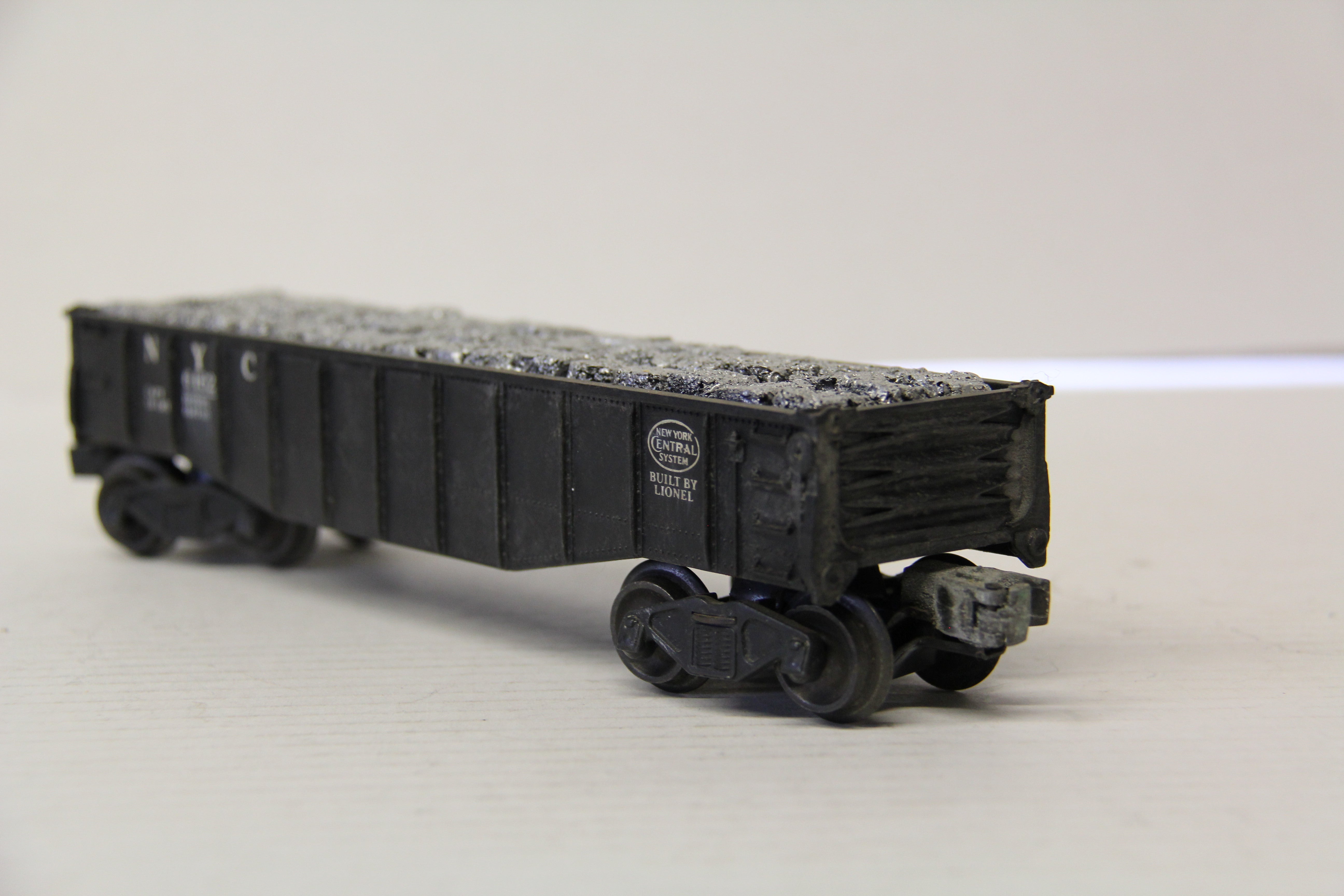 Postwar Lionel Lines #6462 NYC Gondola w/ Load (1950s)-Second hand-M4743