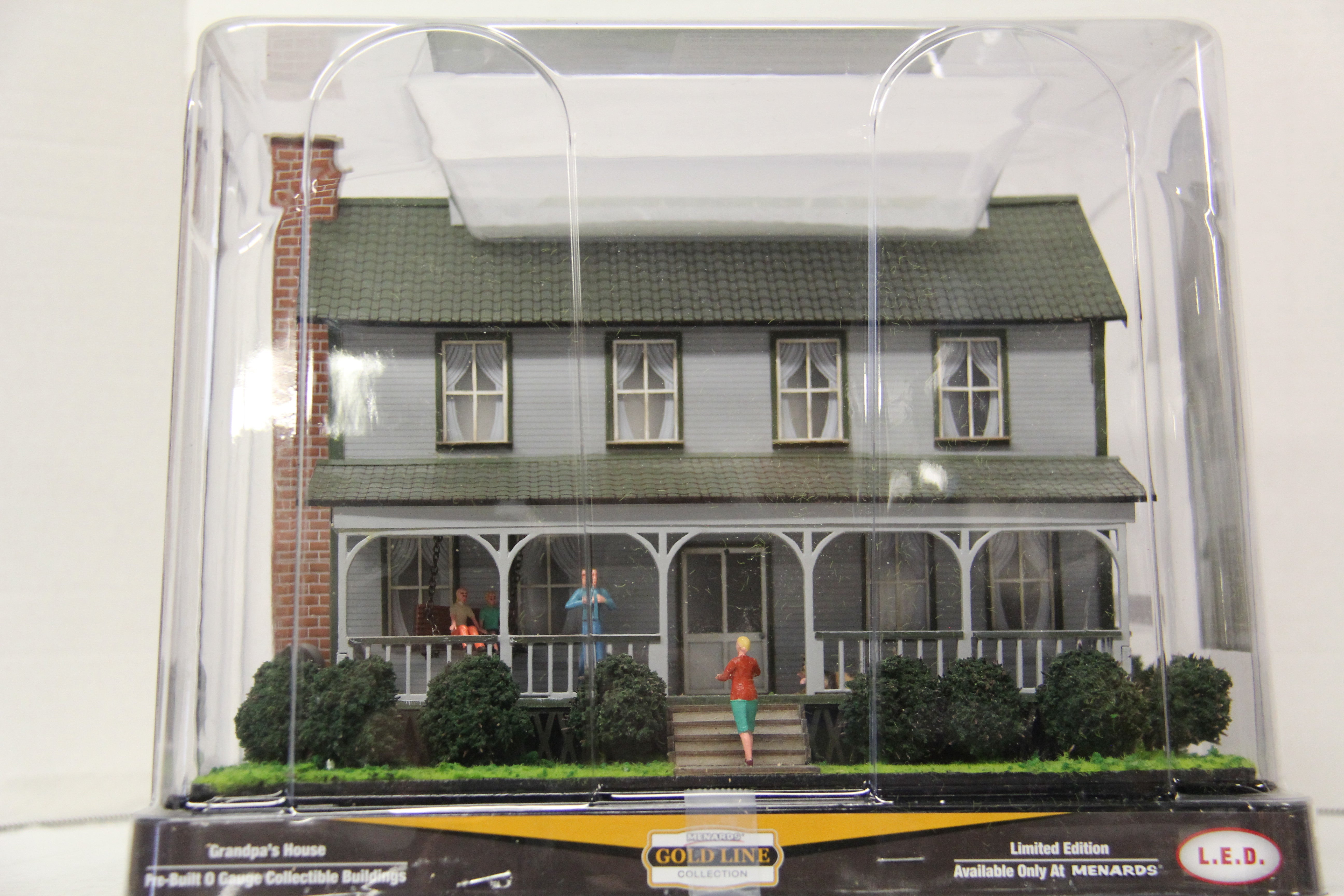 Menards #279-3390 Grandpa's House-Second hand-M6603
